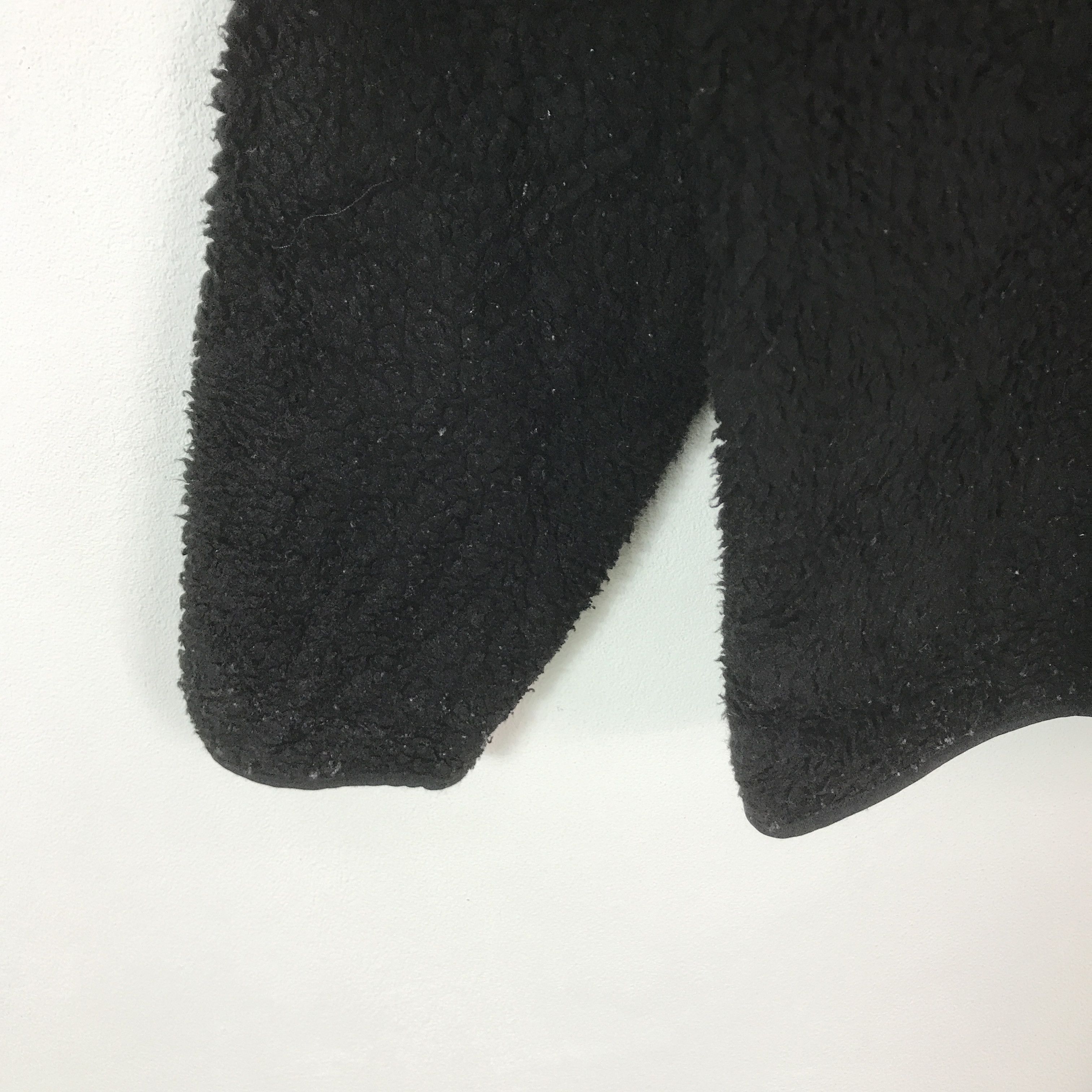 Patagonia Vintage Patagonia Black Fleece Zipper Jacket Size US XS / EU 42 / 0 - 7 Thumbnail
