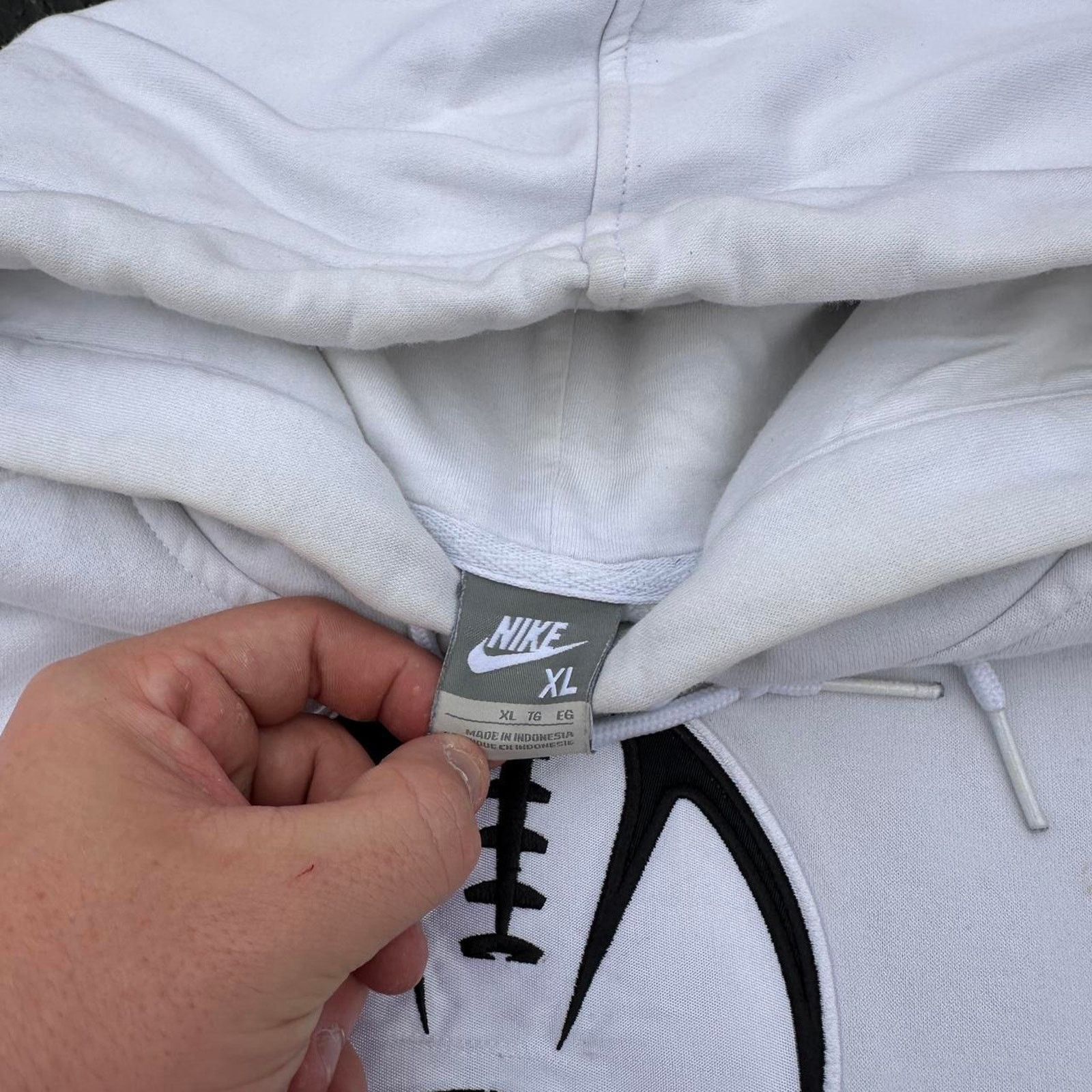 Nike × Vintage Vintage Nike Football Hoodie Size US XL / EU 56 / 4 - 3 Thumbnail