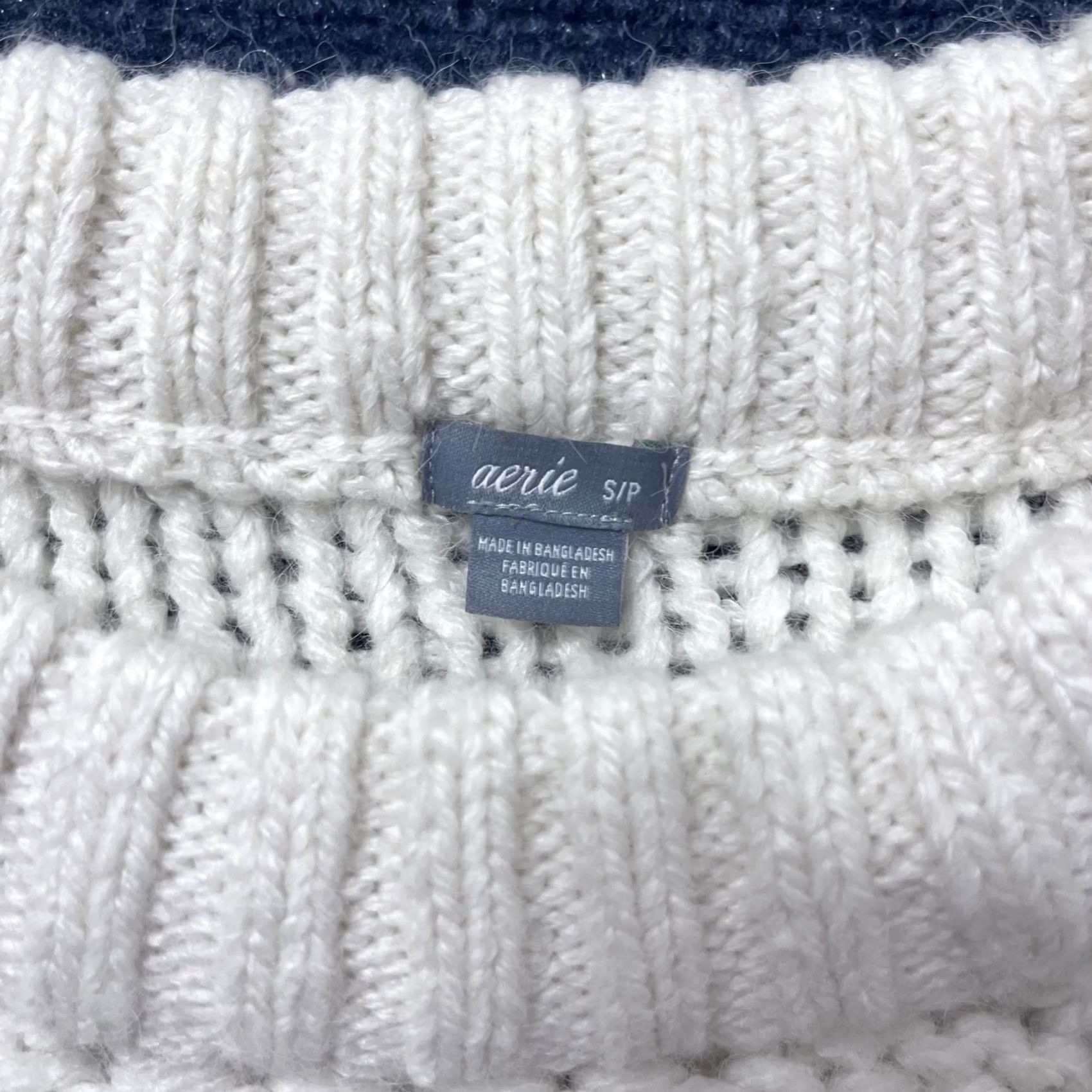 Vintage Aerie Sweater Womens Small Ivory Cable Knit Crewneck Pullover Size S / US 4 / IT 40 - 2 Thumbnail