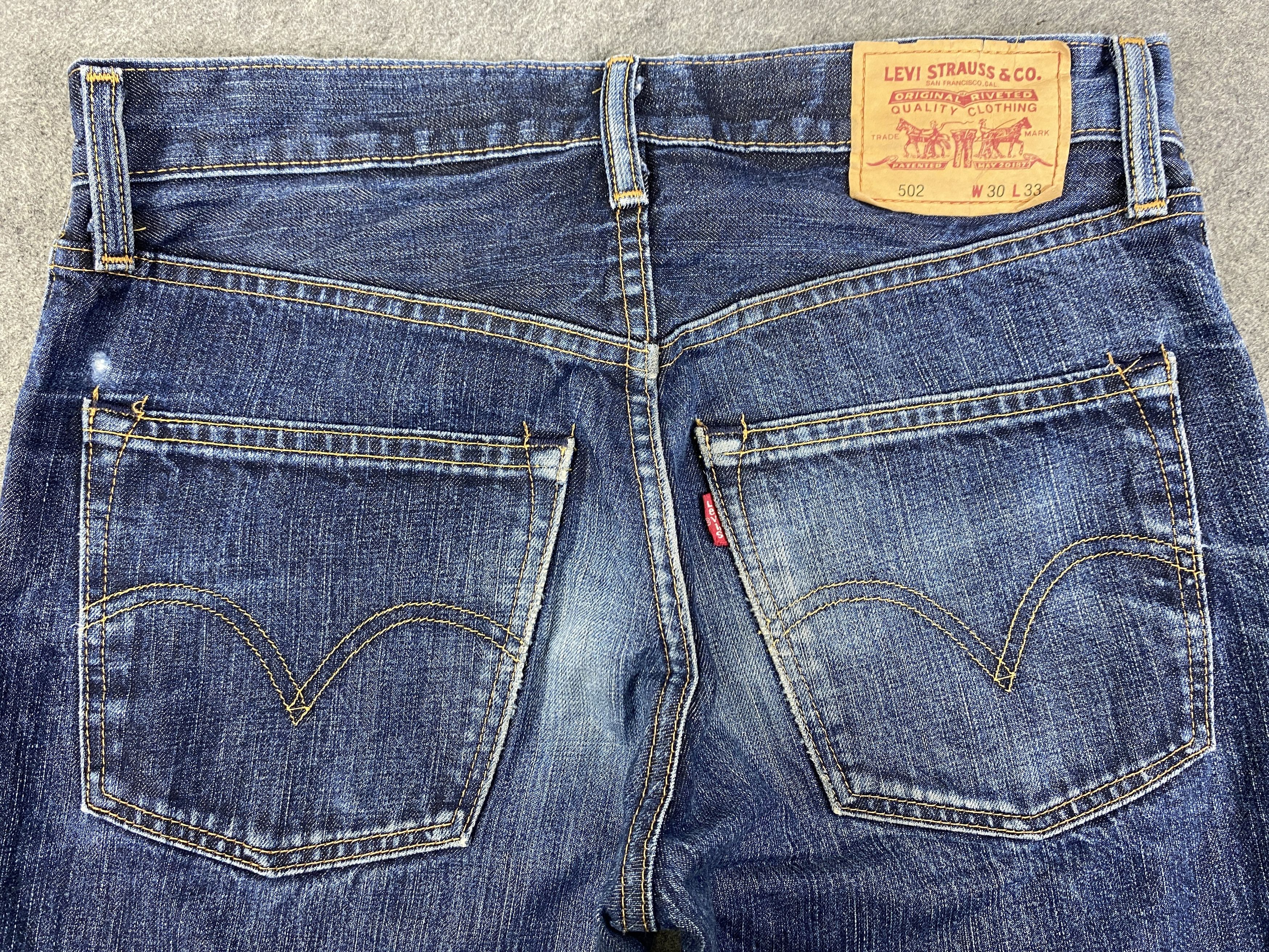 Levi's Faded Blue Vintage Levi's 502 Denim Jeans 32x31 - JN3370 Size US 32 / EU 48 - 4 Thumbnail