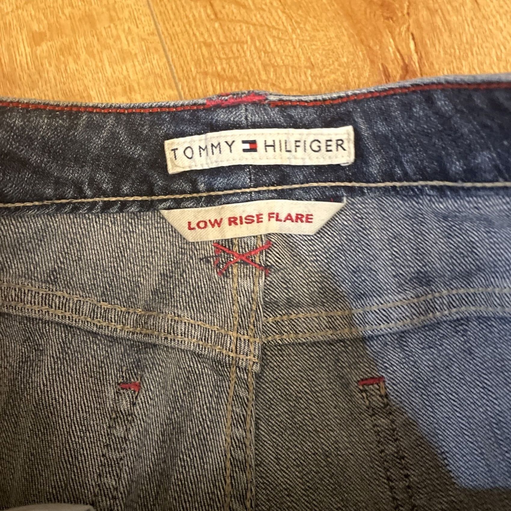 Tommy Hilfiger VINTAGE Tommy Hilfiger Jeans Flare Boot Cut 30x30 Medium Wash Women Regular Denim Blue 2005 Y2K Size 30" / US 8 / IT 44 - 3 Thumbnail