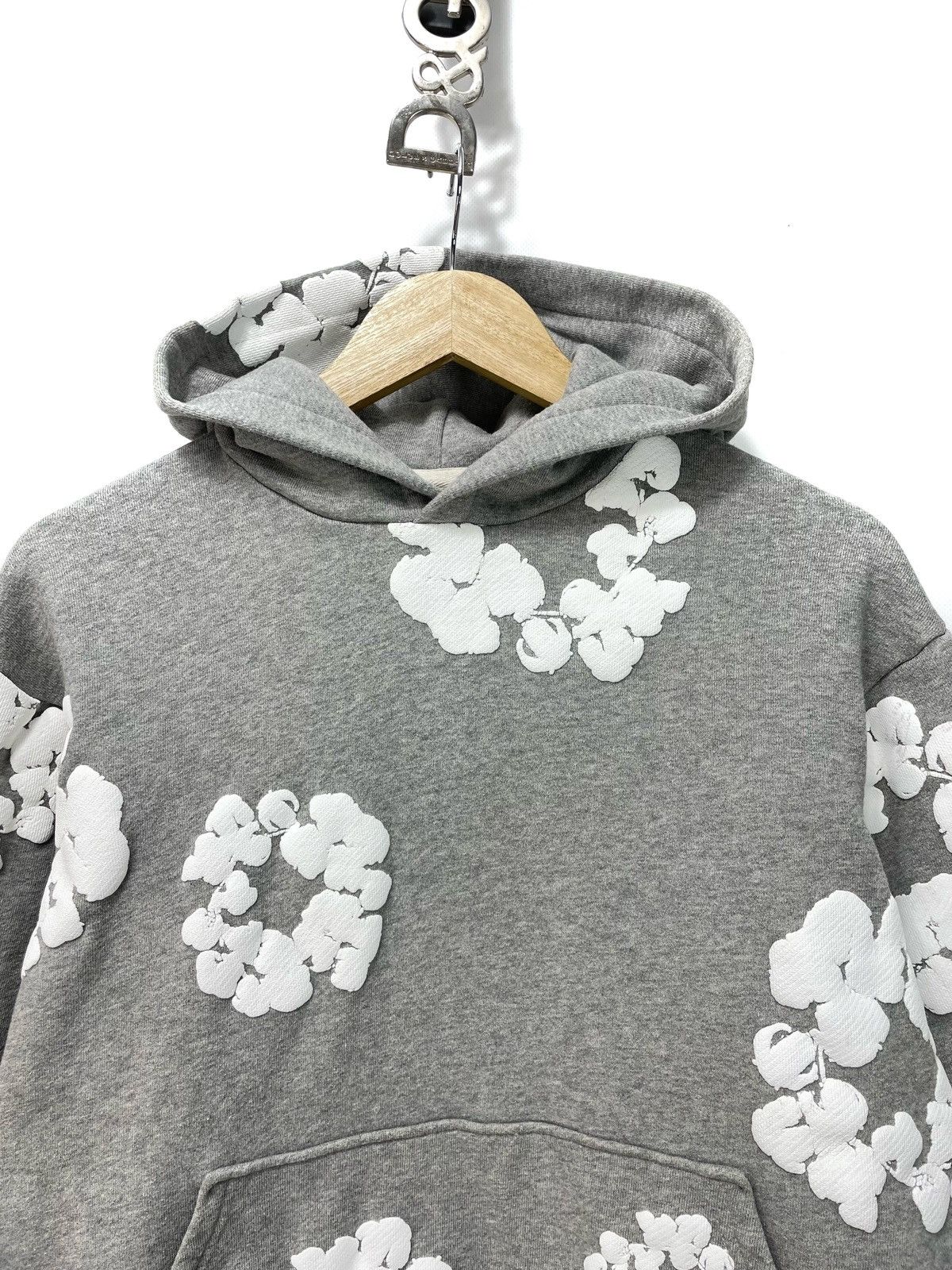 DENIM TEARS Denim Tears Floral Hoodie – Grey – Size S – Made in Portugal Size US S / EU 44-46 / 1 - 6 Thumbnail