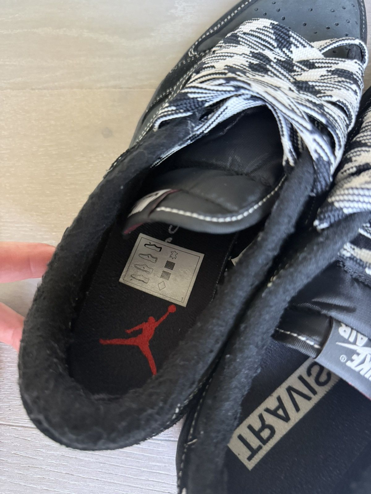 Nike Jordan 1 Retro Low OG SP Travis Scott Black Phantom Size US 9.5 / EU 42-43 - 6 Thumbnail