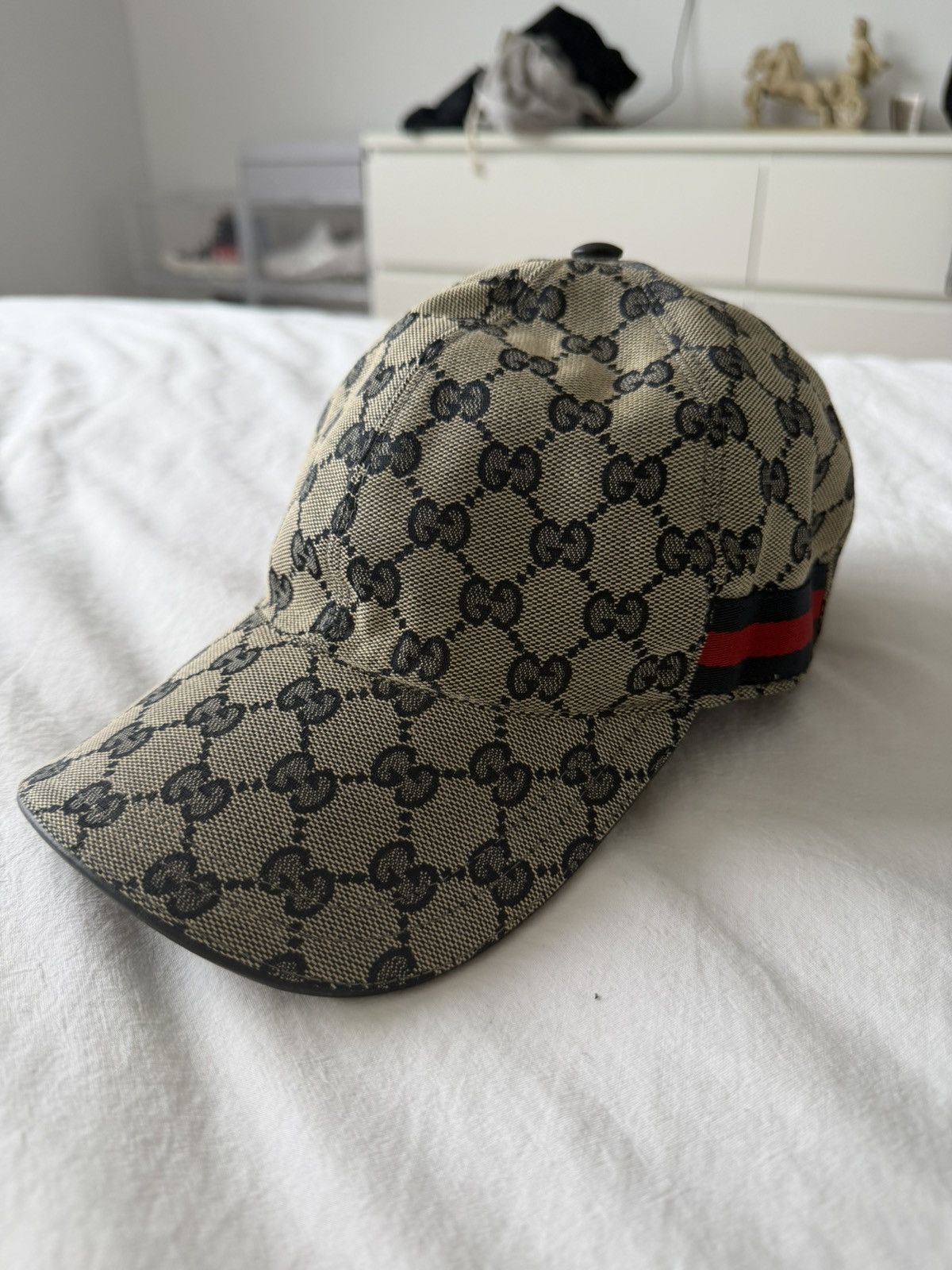 Gucci Gucci Hat Navy & Red Stripes Size ONE SIZE - 1 Thumbnail