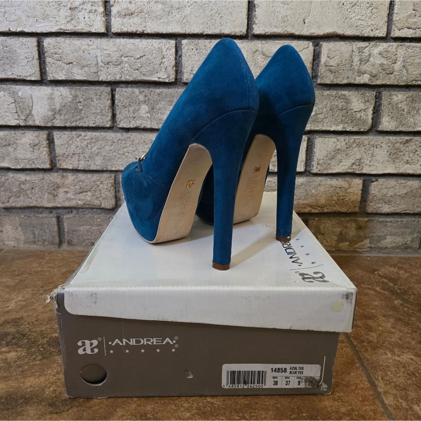 Other Blue | ANDREA | Gold Detailed Heels Size US 8 / IT 38 - 4 Thumbnail
