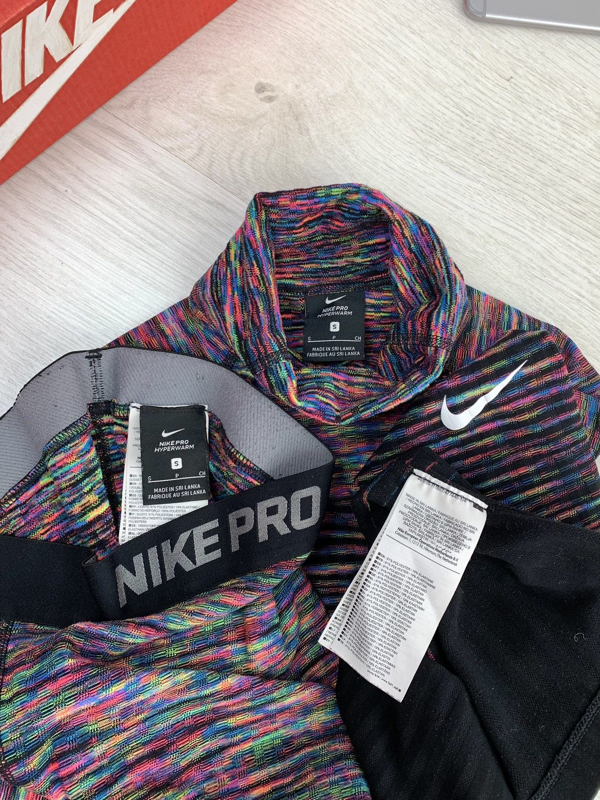 Nike Nike PRO HYPERWARM Womens Jacket + Leggings Size S Size S / US 4 / IT 40 - 5 Thumbnail