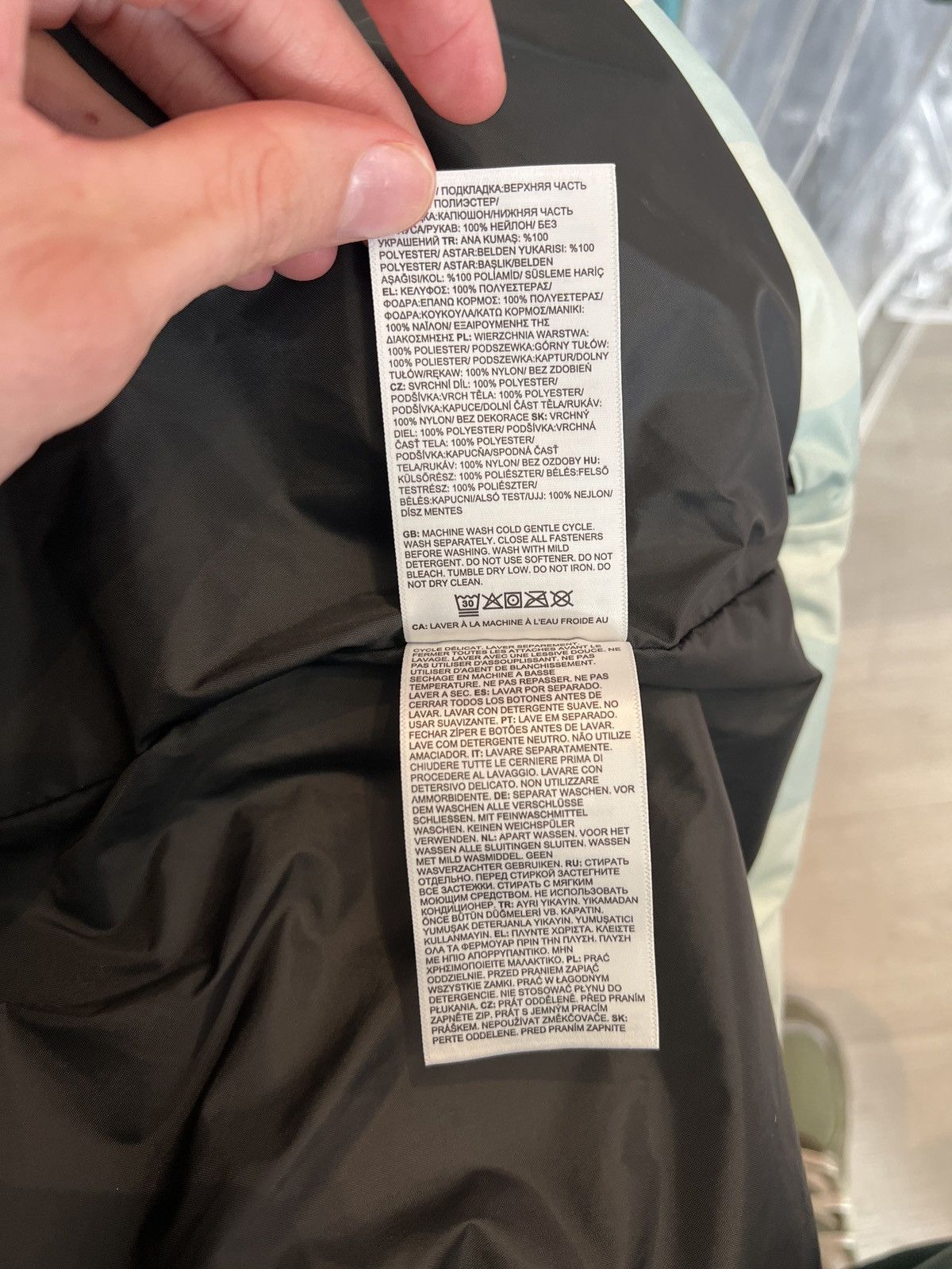 Kaws × The North Face Kaws TNF Mountain Jacket Ice Blue Size US XS / EU 42 / 0 - 6 Thumbnail