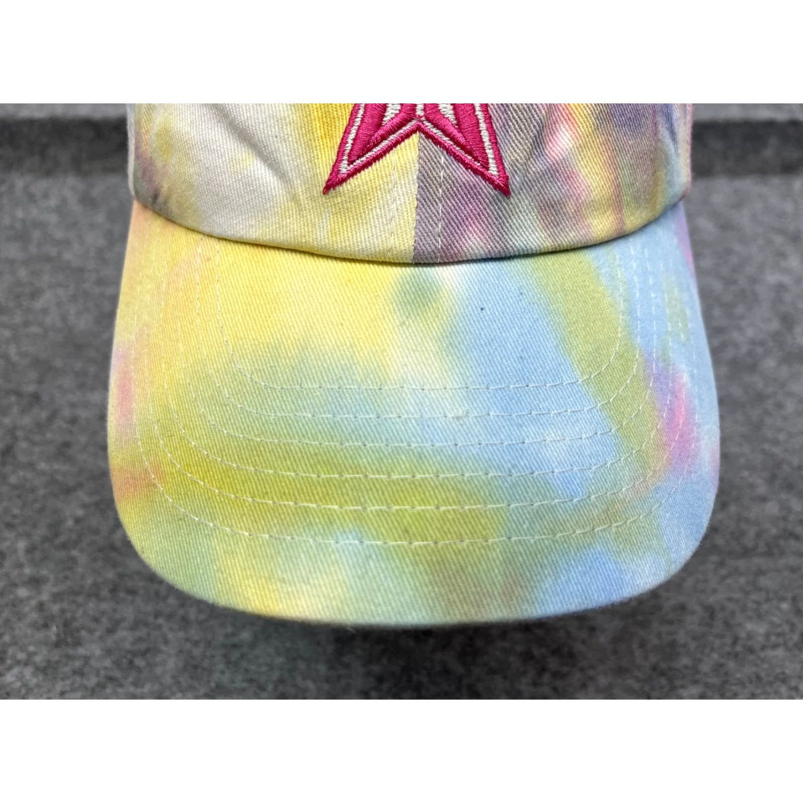 Vintage VINTAGE Jeffree Star Hat Cap Strap Back Women One Size Rainbow Tie Dye 100% Cotton Rare Size ONE SIZE - 3 Thumbnail