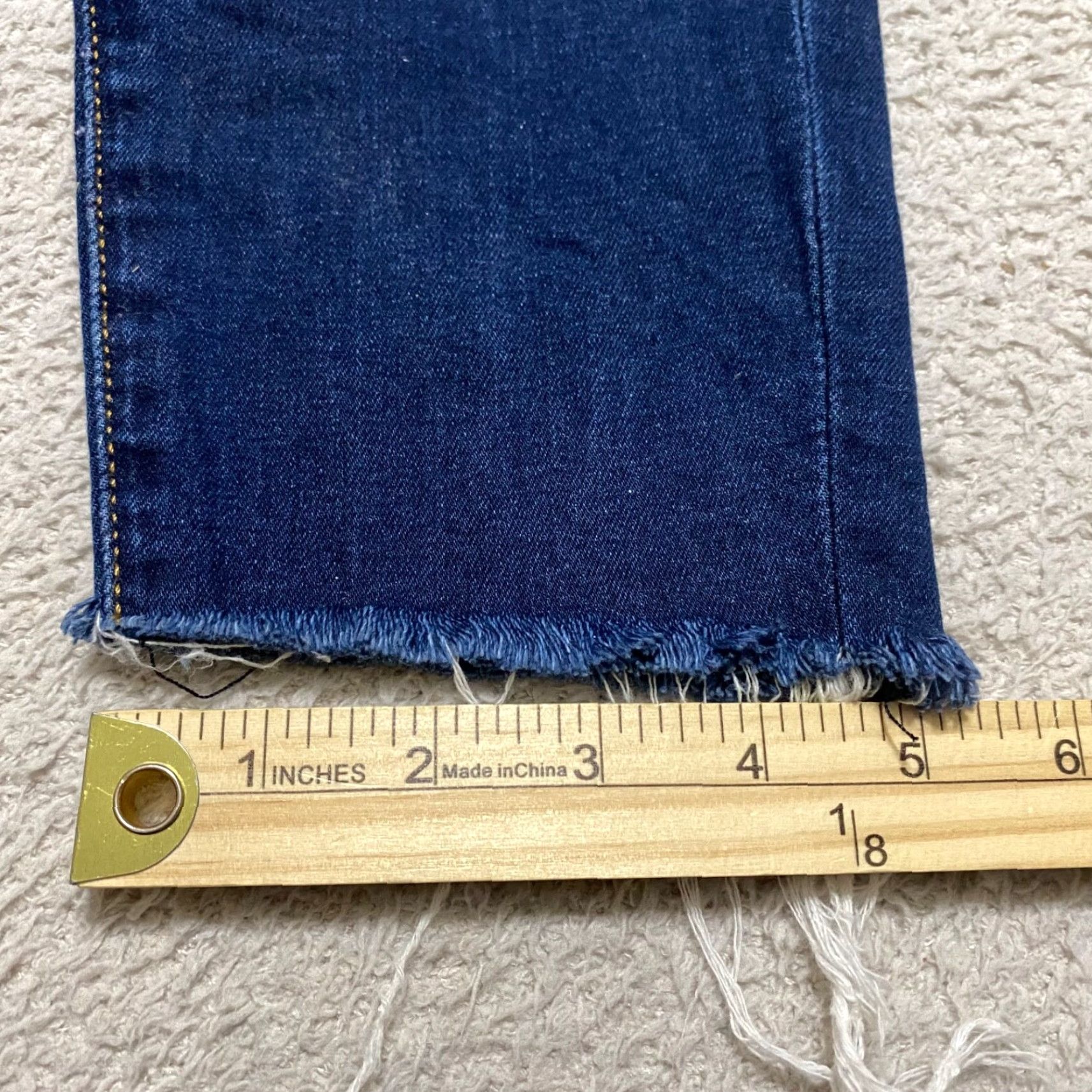 True Religion True Religion Jeans Womens 27 Blue Denim High Rise Skinny Crop 5-Pocket Slim Regular Size 27 Womens Color Blue 90s Theme Designer Brand True Religion Size 27" / US 4 / IT 40 - 2 Thumbnail