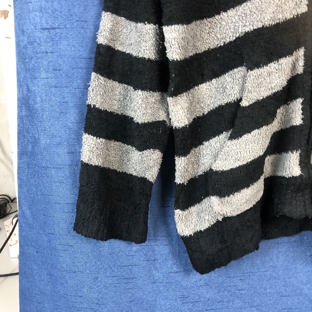OVER THE STRiPES × Uniqlo Vintage Uniqlo Stripe Black Grey Hoodie #846 Size US M / EU 48-50 / 2 - 8 Thumbnail