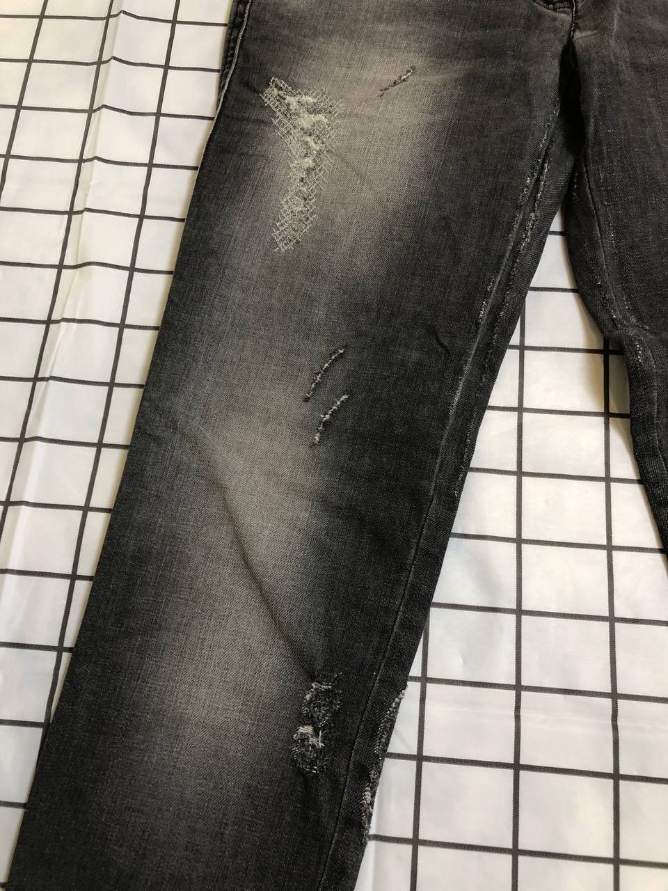 Dolce & Gabbana Dolce & Gabbana Grey Washed And Distressed Denim Size 28" / US 6 / IT 42 - 3 Thumbnail