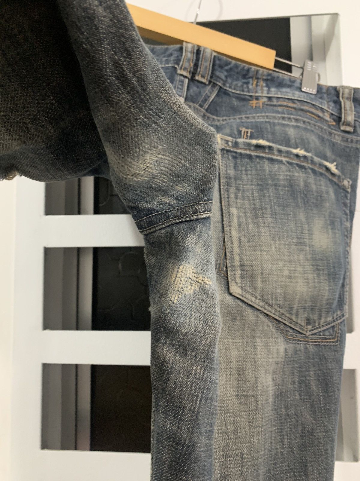 Marithe + Francois Girbaud Marithe Francois Girbaud Distressed Denim Size US 30 / EU 46 - 6 Thumbnail