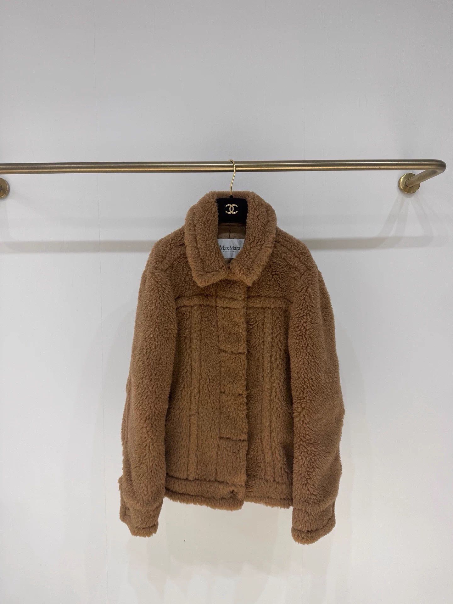 Max Mara MaxMara Teddy Short Coat FR40 102cm Size M / US 6-8 / IT 42-44 - 1 Thumbnail