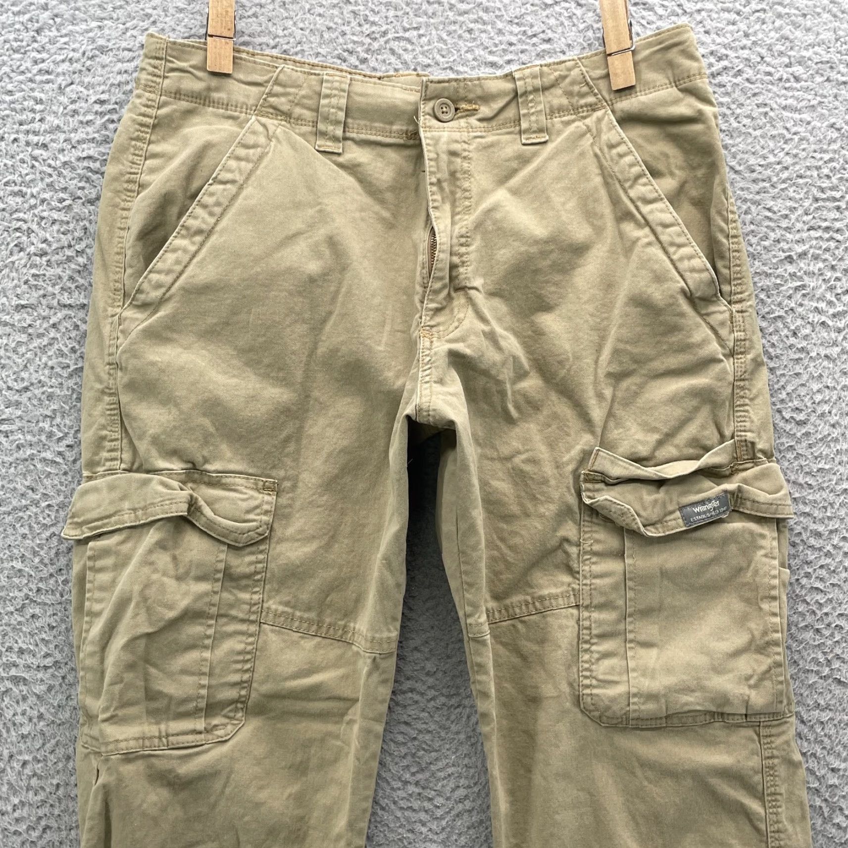 Wrangler VINTAGE Wrangler Cargo Pants Mens 33x29* Khaki Utility Workwear Rodeo Outdoor Skater 90s Size US 33 - 2 Thumbnail
