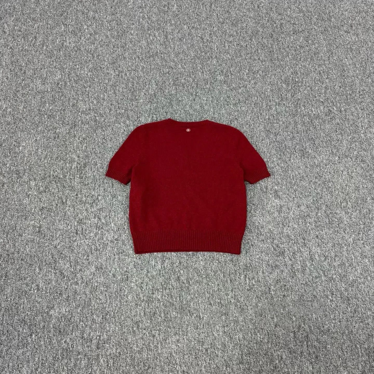 Chanel Chanel Red double-C V-neck knit top| Size S / US 4 / IT 40 - 2 Thumbnail