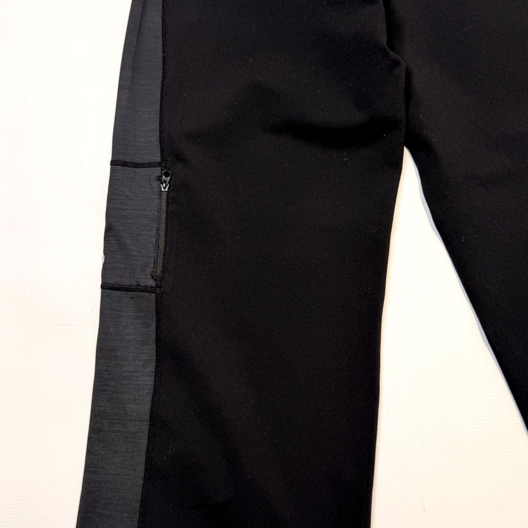 Lululemon Lululemon Pants Womens Medium Black Cropped Wide Leg Elastic Waist Zip Pocket Size 29" - 3 Thumbnail