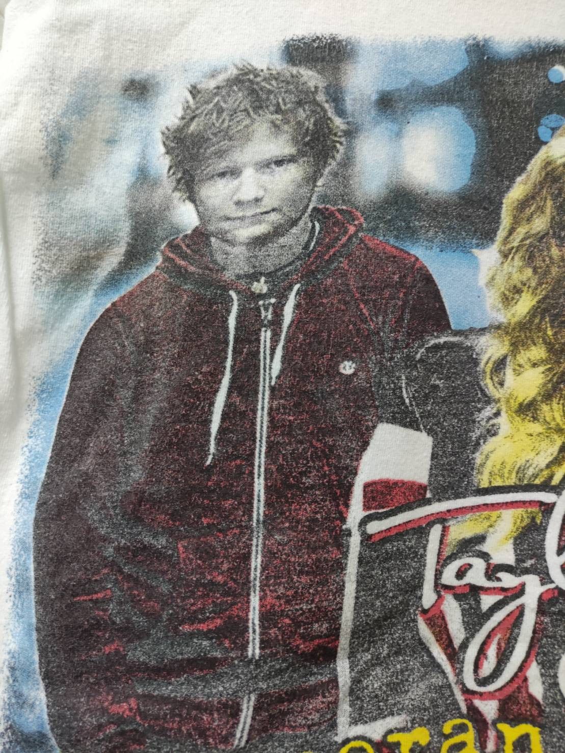 Band Tees Taylor Swift & Ed Sheeran The Red Tour T-Shirt Size US M / EU 48-50 / 2 - 9 Thumbnail