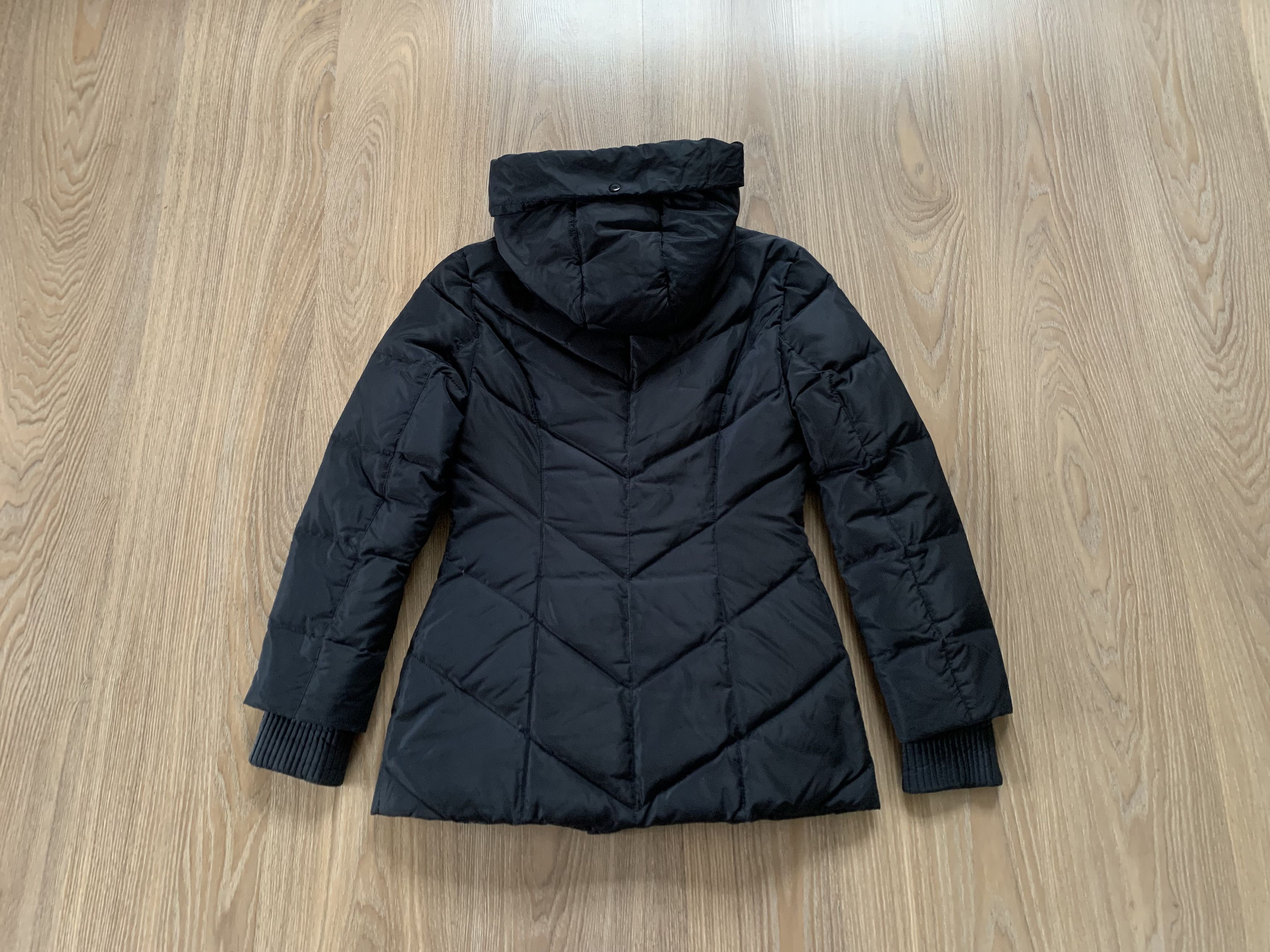 Elisabetta Franchi Elisabetta Franchi Black Hooded Quilted Puffer Jacket Size M / US 6-8 / IT 42-44 - 3 Thumbnail