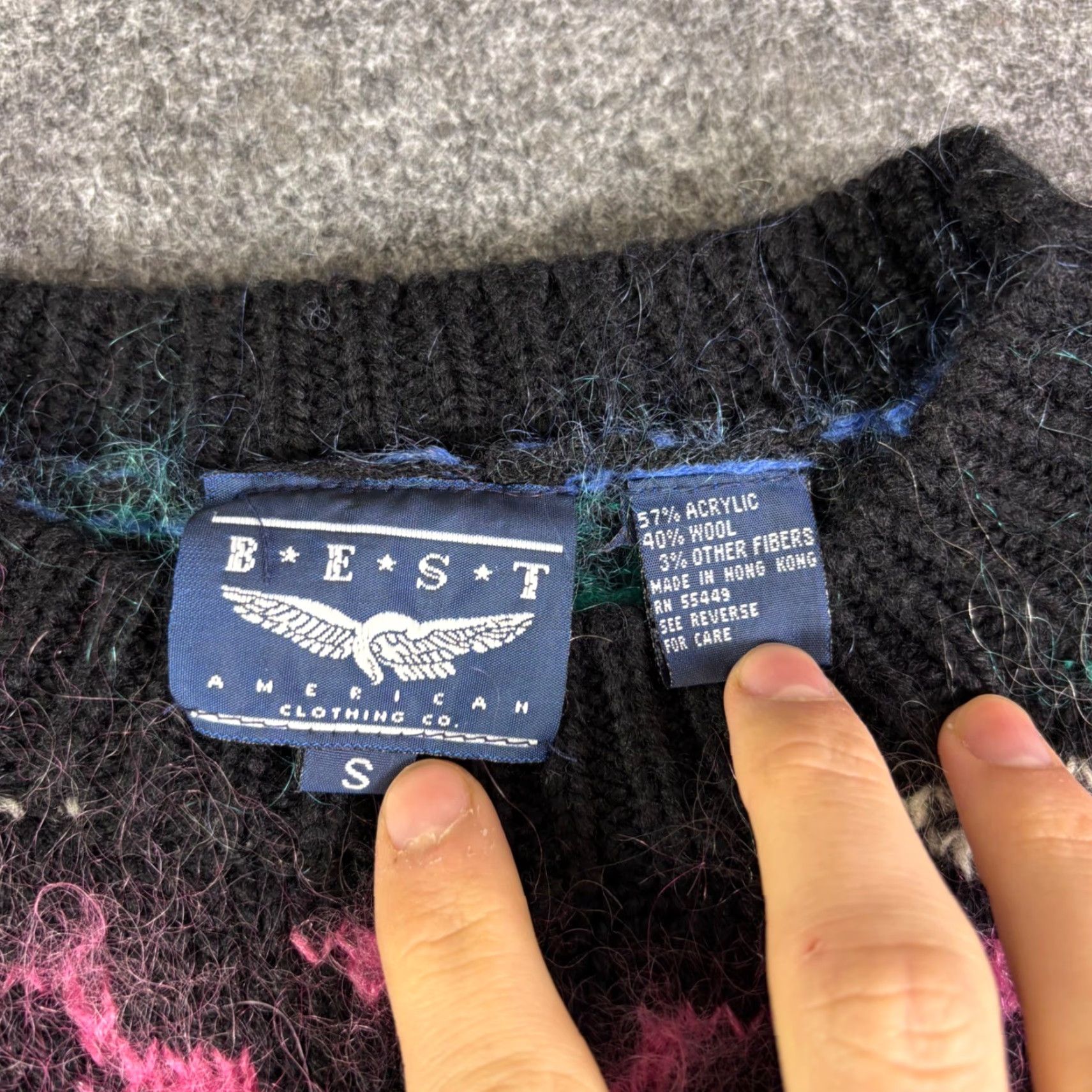 Vintage VINTAGE American Clothing Co Womens Sweater Small Black Pink Teal Geometric Fair Isle Size S / US 4 / IT 40 - 5 Thumbnail