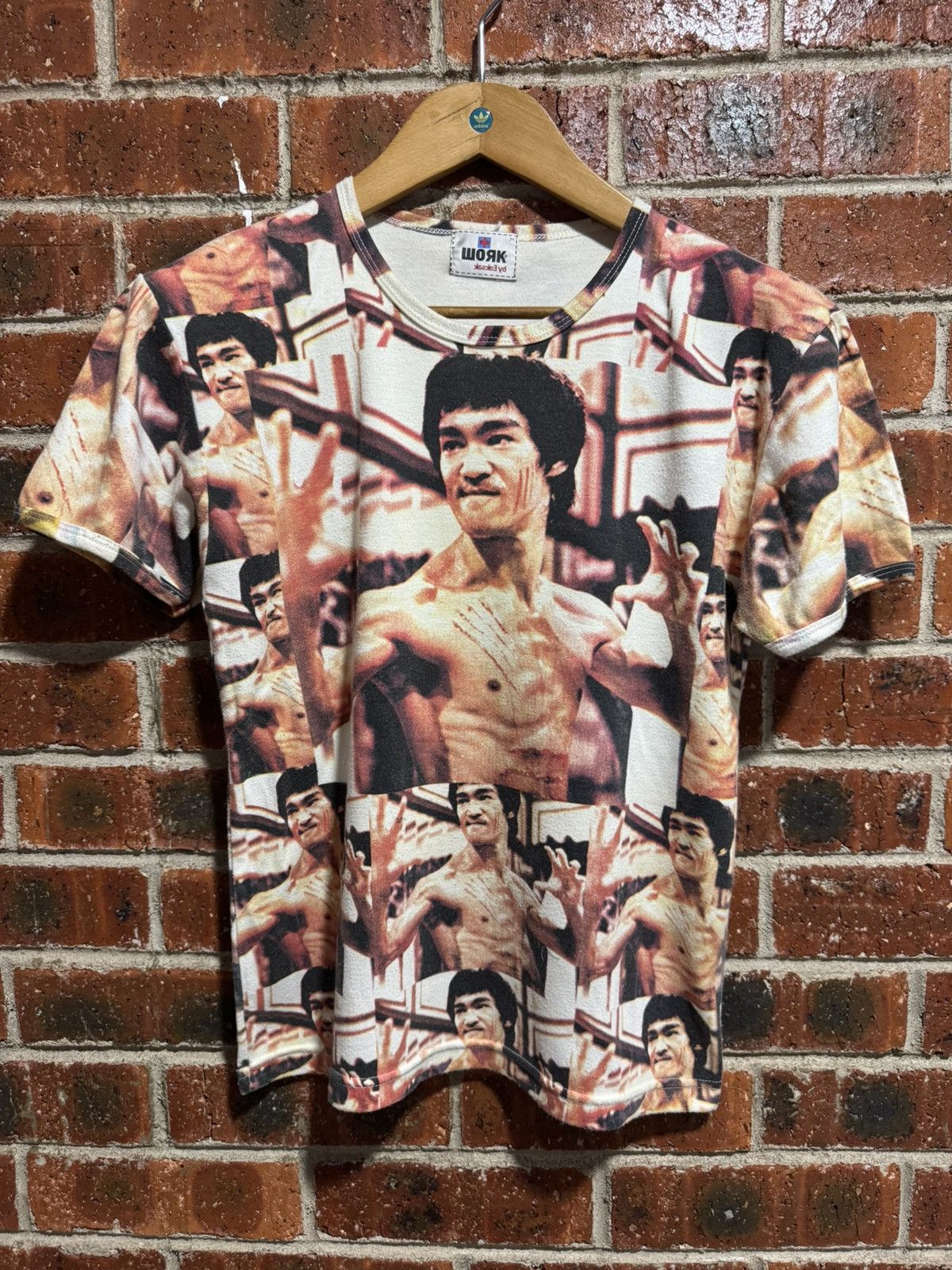Vintage Vintage bruce lee fullprint Size US M / EU 48-50 / 2 - 2 Thumbnail