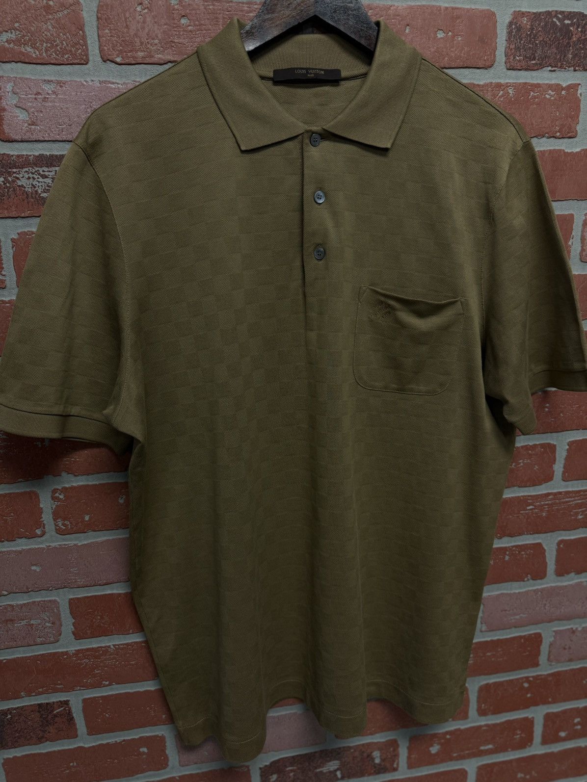 Louis Vuitton Louis Vuitton Polo Button Up Collar Tee Size XXL Brown/Gold Size US XXL / EU 58 / 5 - 4 Thumbnail