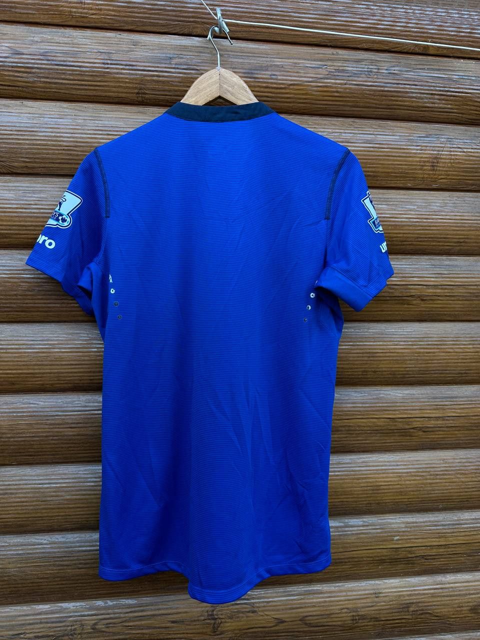 Umbro EVERTON HOME FOOTBALL SHIRT SOCCER JERSEY UMBRO Size US M / EU 48-50 / 2 - 3 Thumbnail