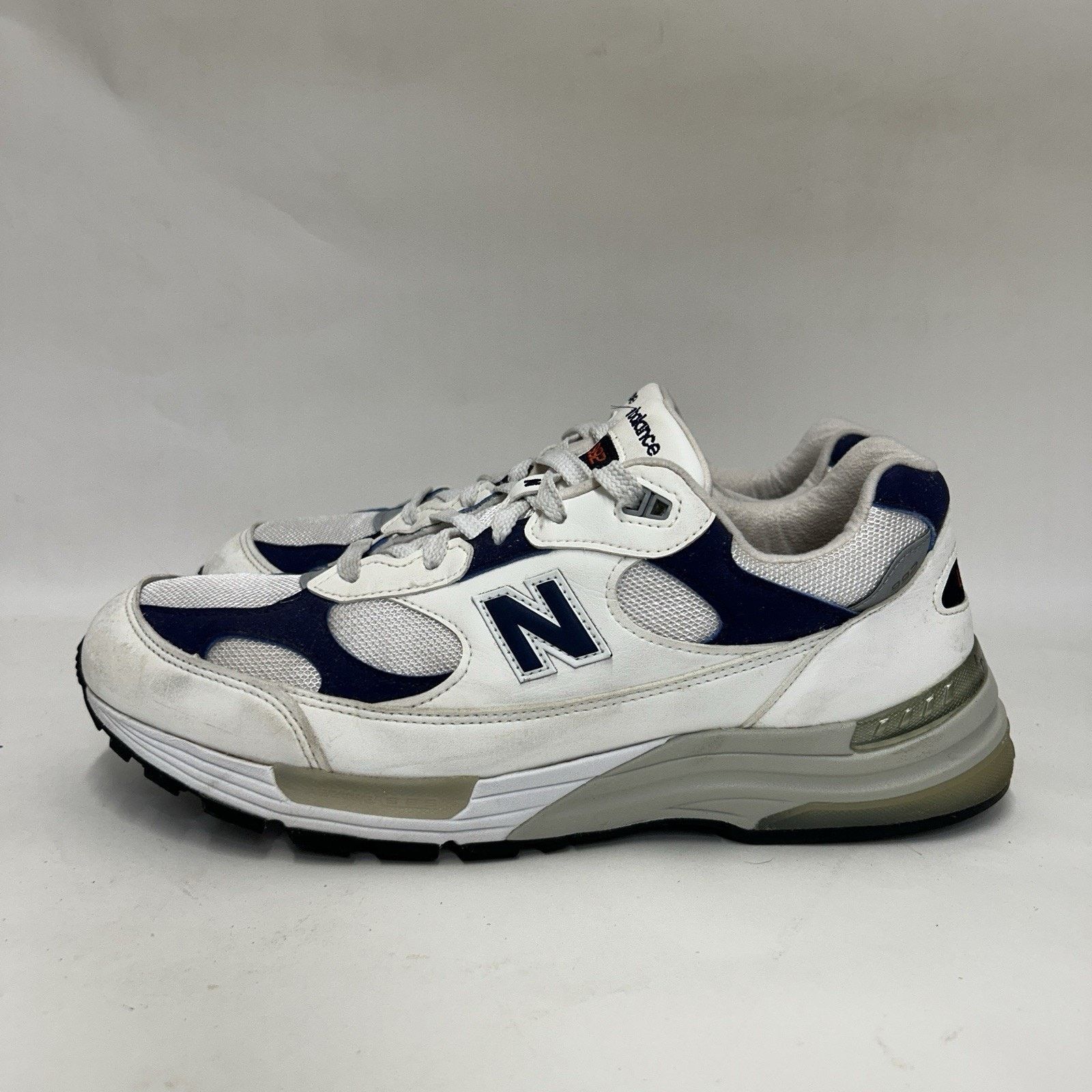 New Balance New Balance 992 Made in USA “White Navy” M992EC Size US 13 / EU 46 - 6 Thumbnail