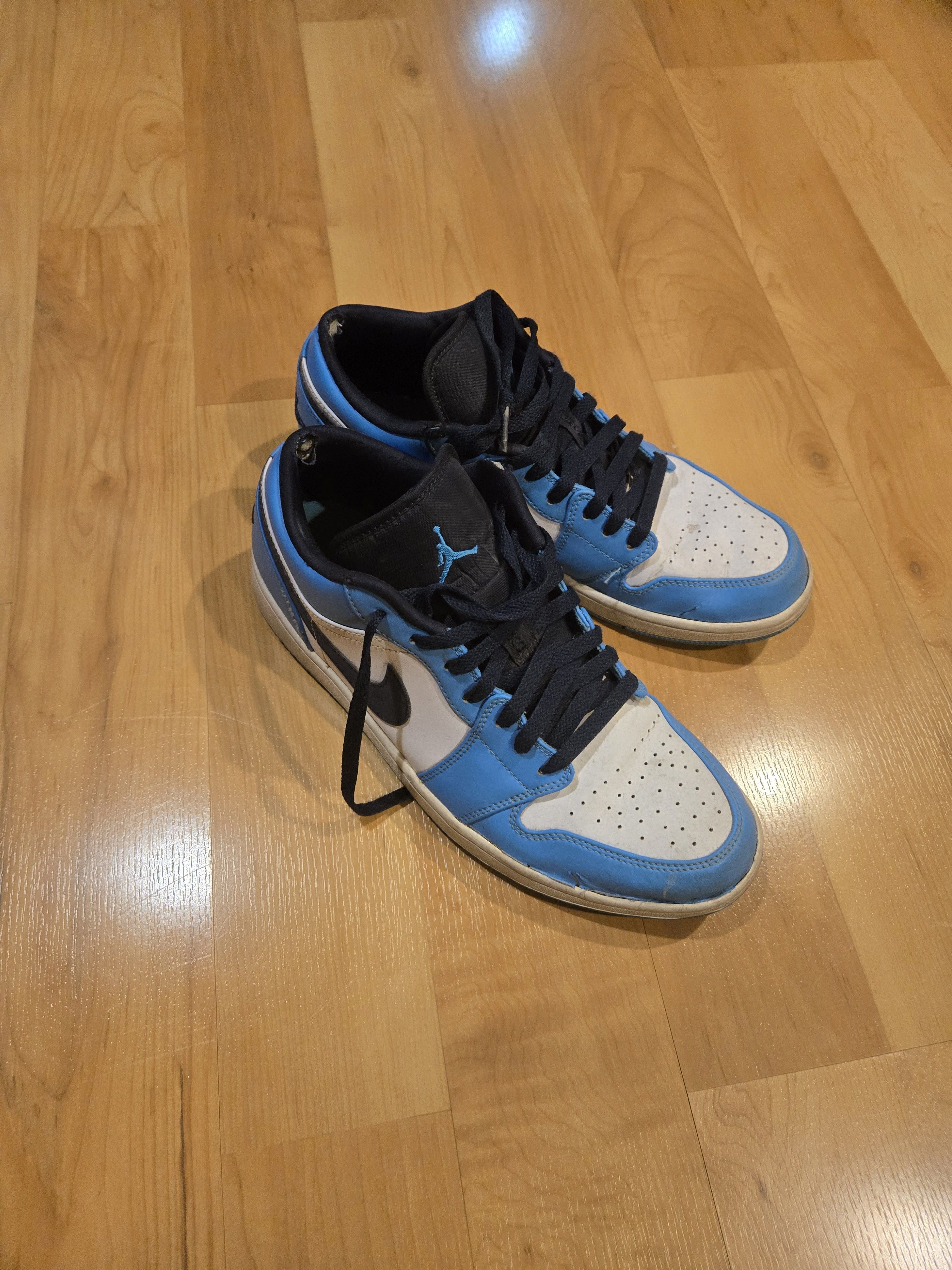 Jordan Brand × Nike Air Jordan 1 Low UNC (2021) Size US 10 / EU 43 - 3 Thumbnail