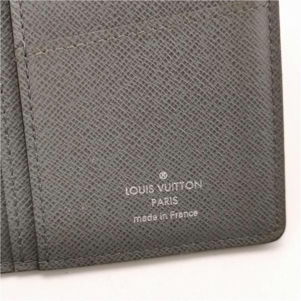 Louis Vuitton Louis Vuitton (LV) Cowhide Solid Color Bifold Long Wallet - Size ONE SIZE - 3 Thumbnail