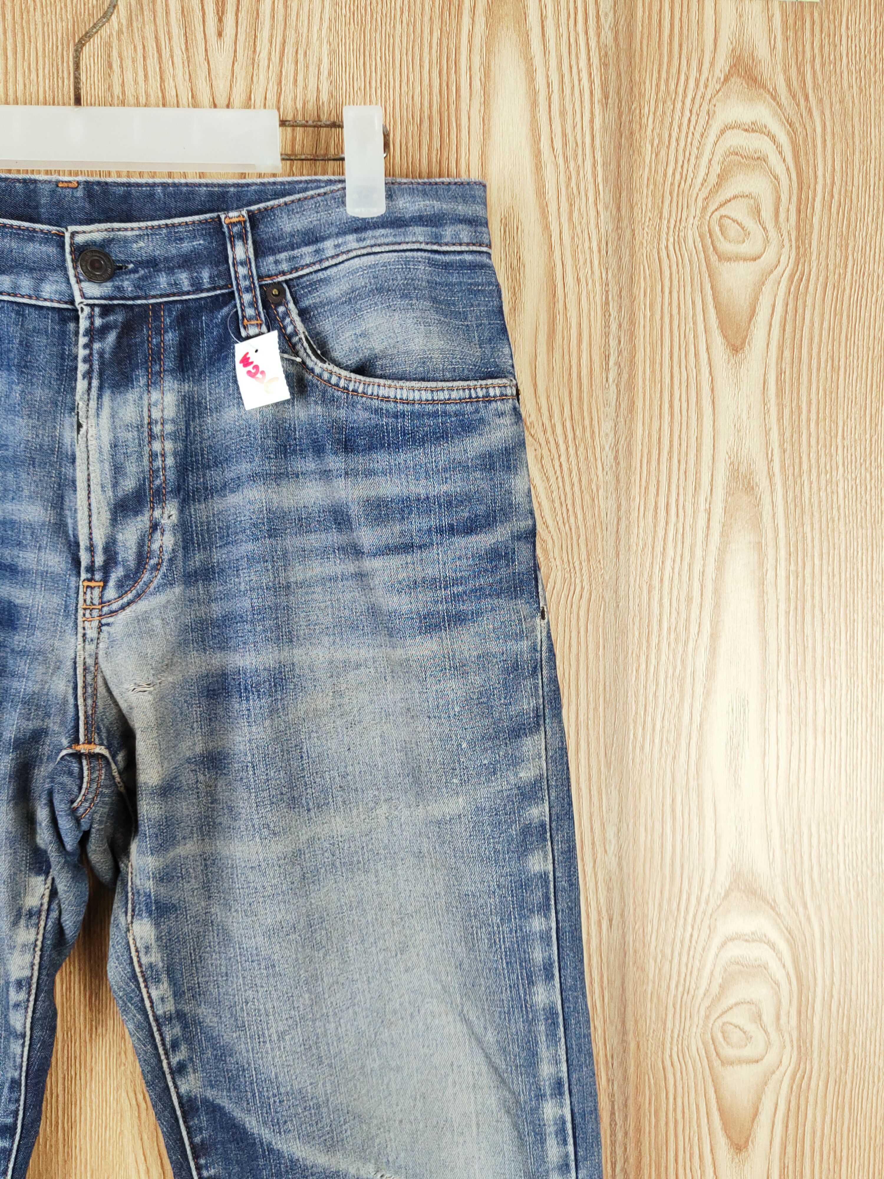 Japanese Brand Uniqlo Dark Blue Distressed Ripped Jeans #W226 Size US 32 / EU 48 - 5 Thumbnail