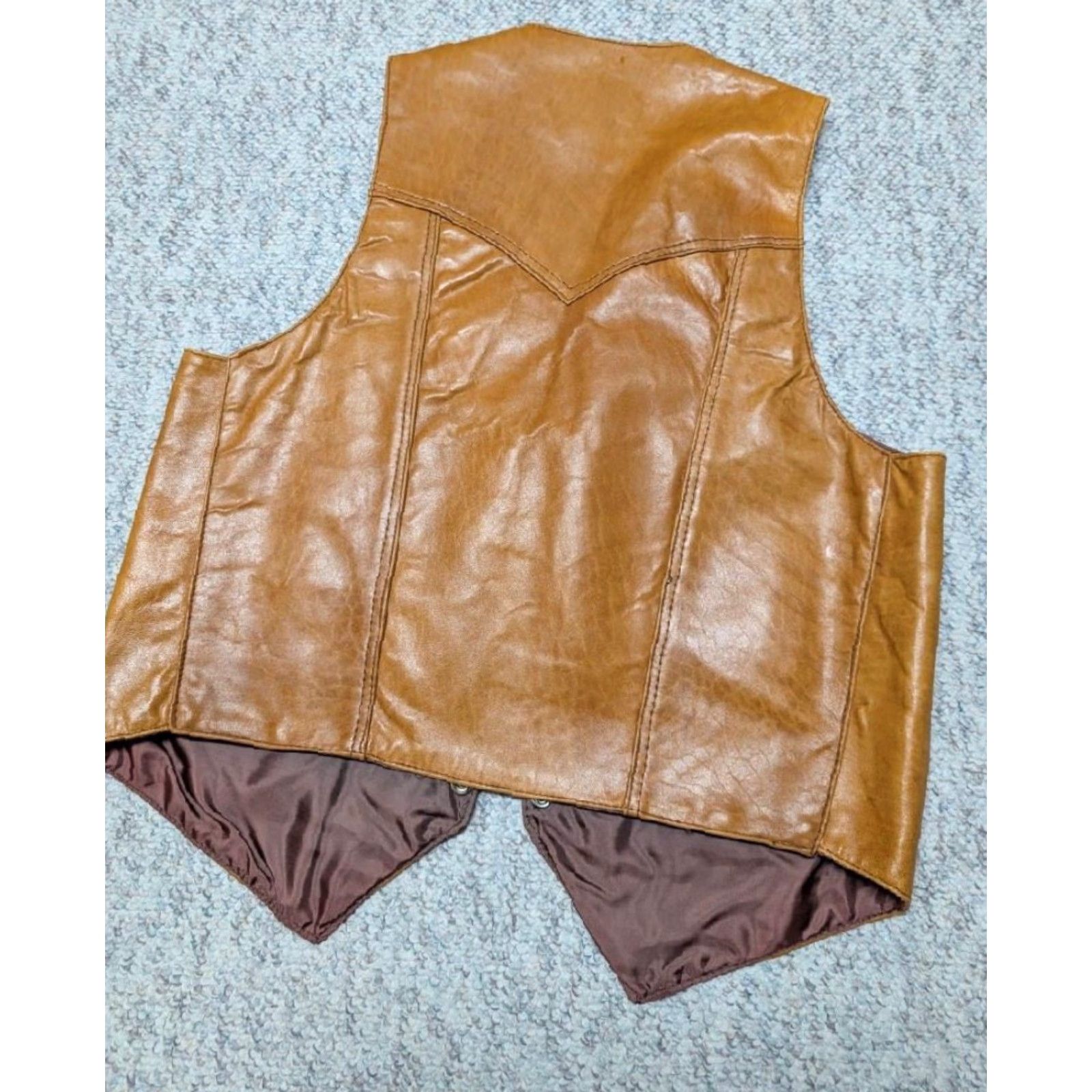 Vintage VINTAGE handcrafted brown leather Western vest S Men 38-40 Harley snap front rodeo Cowboy motorcycle Size US S / EU 44-46 / 1 - 4 Thumbnail