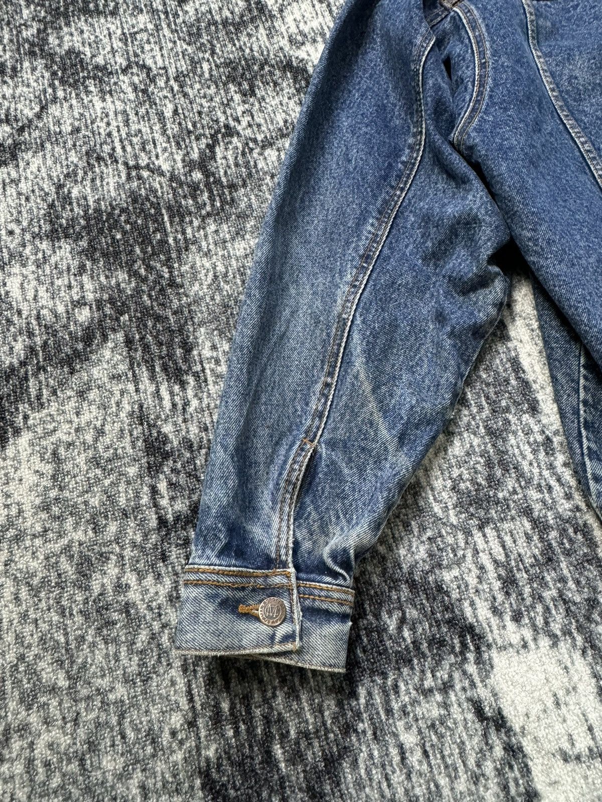 Marlboro Vintage Marlboro Classic Heavy Jeans Jacket Shirt Y2K STYLE Size US XL / EU 56 / 4 - 10 Thumbnail