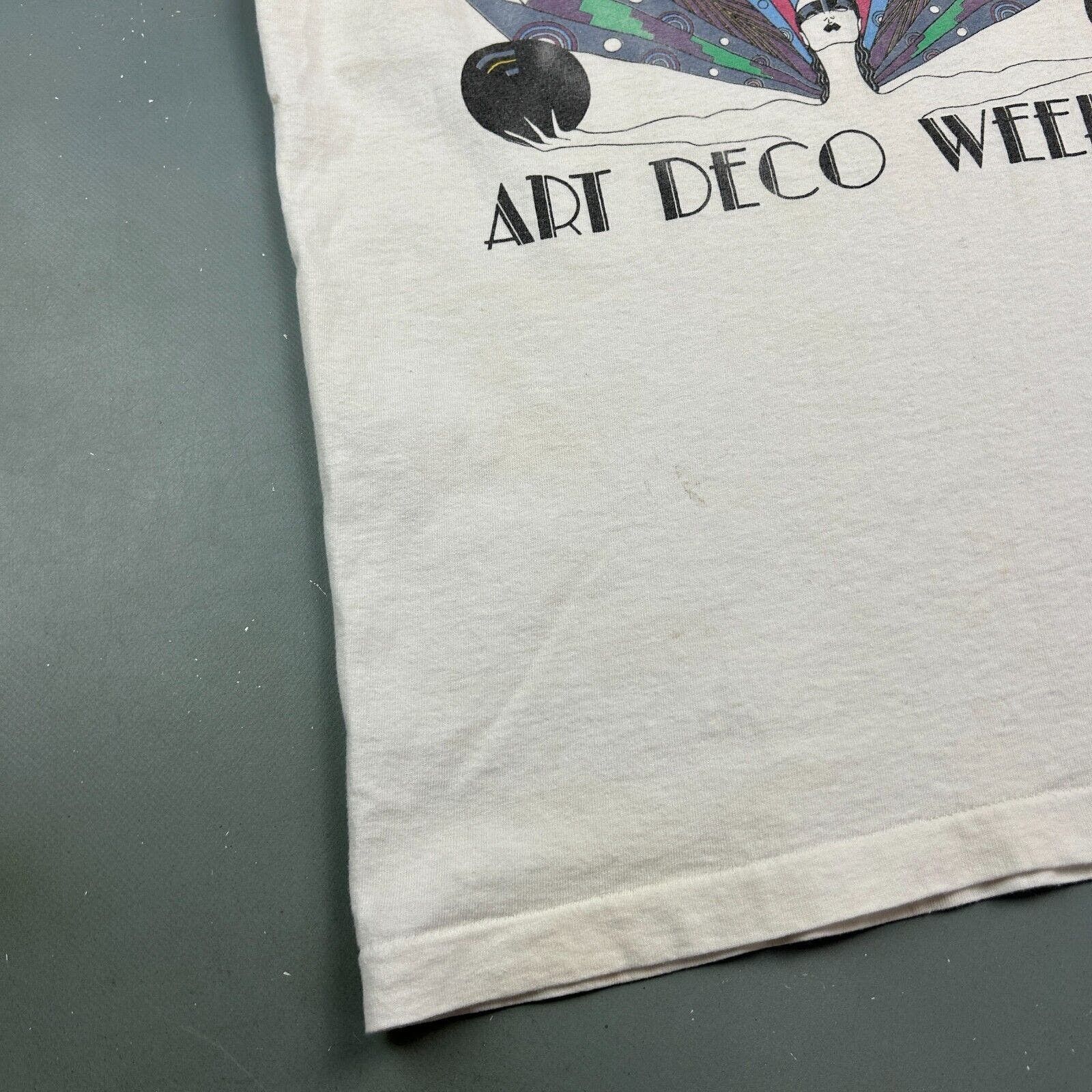 Fruit Of The Loom VINTAGE 90s | Art Deco Weekend Sleeveless Tank T-Shirt sz L Size US L / EU 52-54 / 3 - 6 Thumbnail