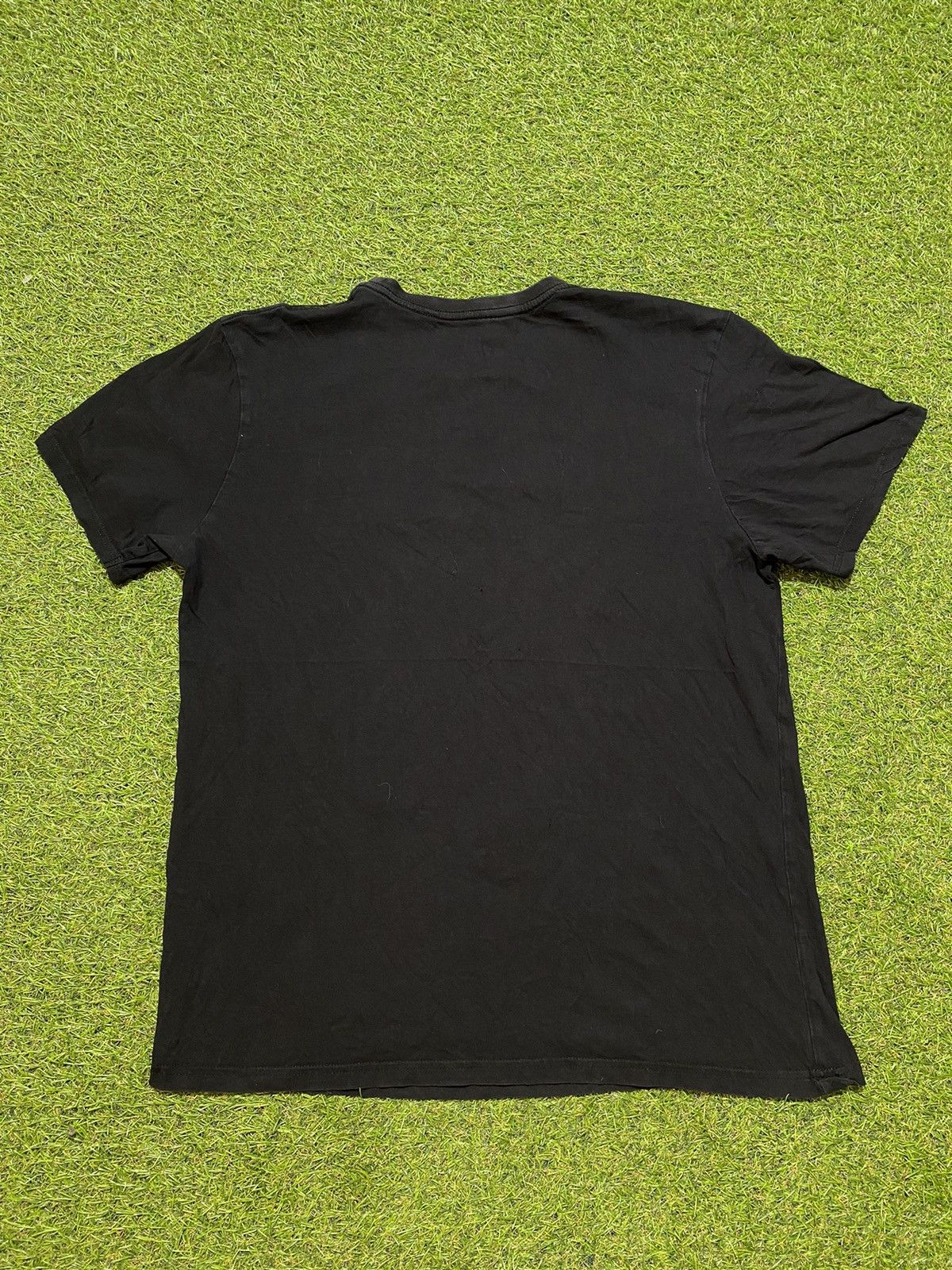 Lil Wayne Vintage Y2K Lil Wayne tee big logo streetwear rap tee size S Size US S / EU 44-46 / 1 - 5 Thumbnail