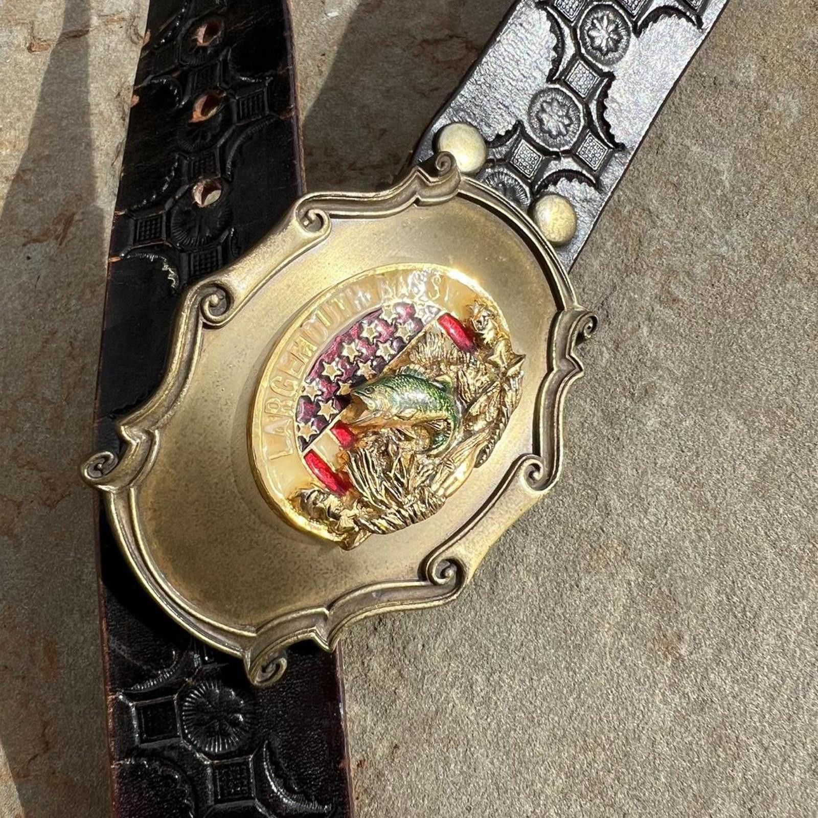 Vintage Vintage 70s Fishing Buckle Embossed Black Leather Belt Size ONE SIZE - 2 Thumbnail