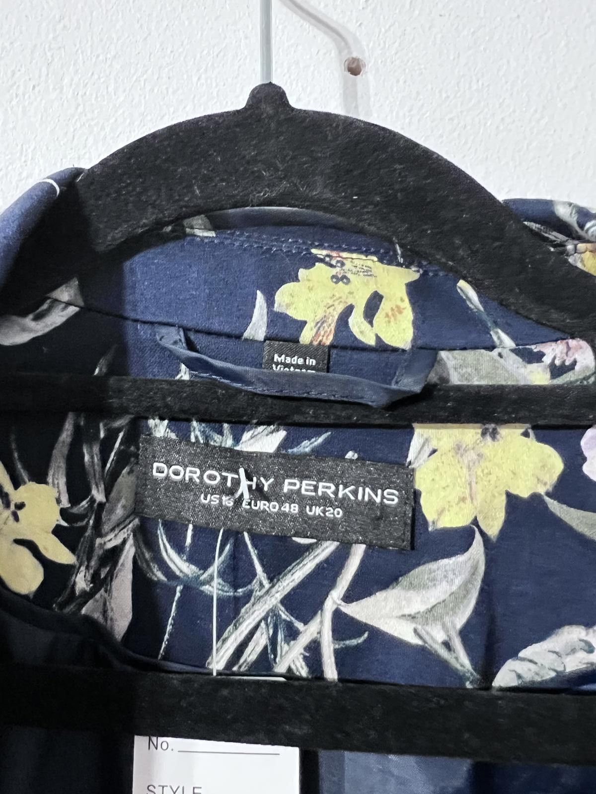 Other Dorothy Perkins Navy Floral Blazer – Size UK 20 Size XXL / US 16-18 / IT 52-54 - 4 Thumbnail