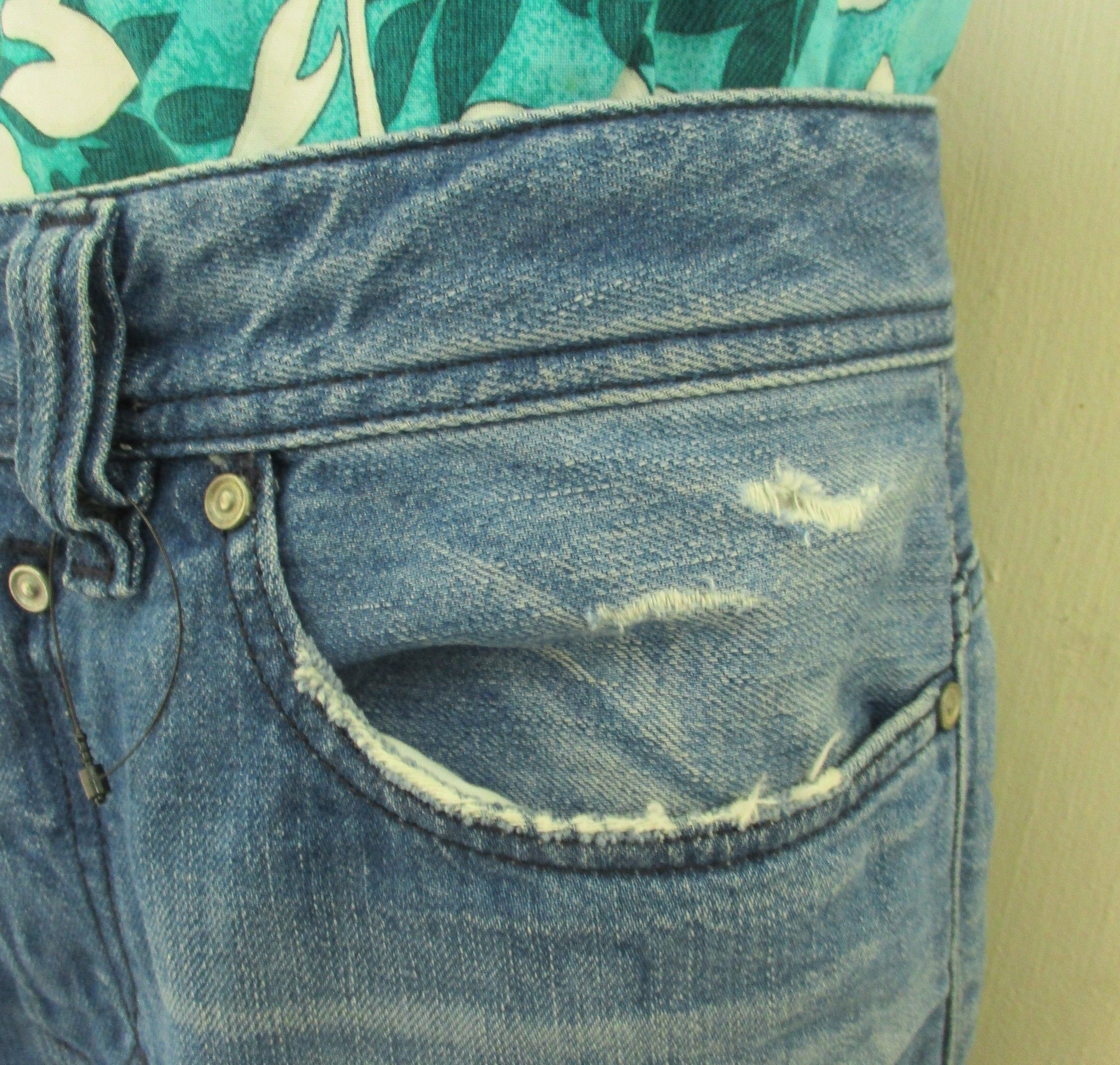 Diesel Safado Wash 008MX Low Rise Distressed Jeans Size US 29 - 6 Thumbnail