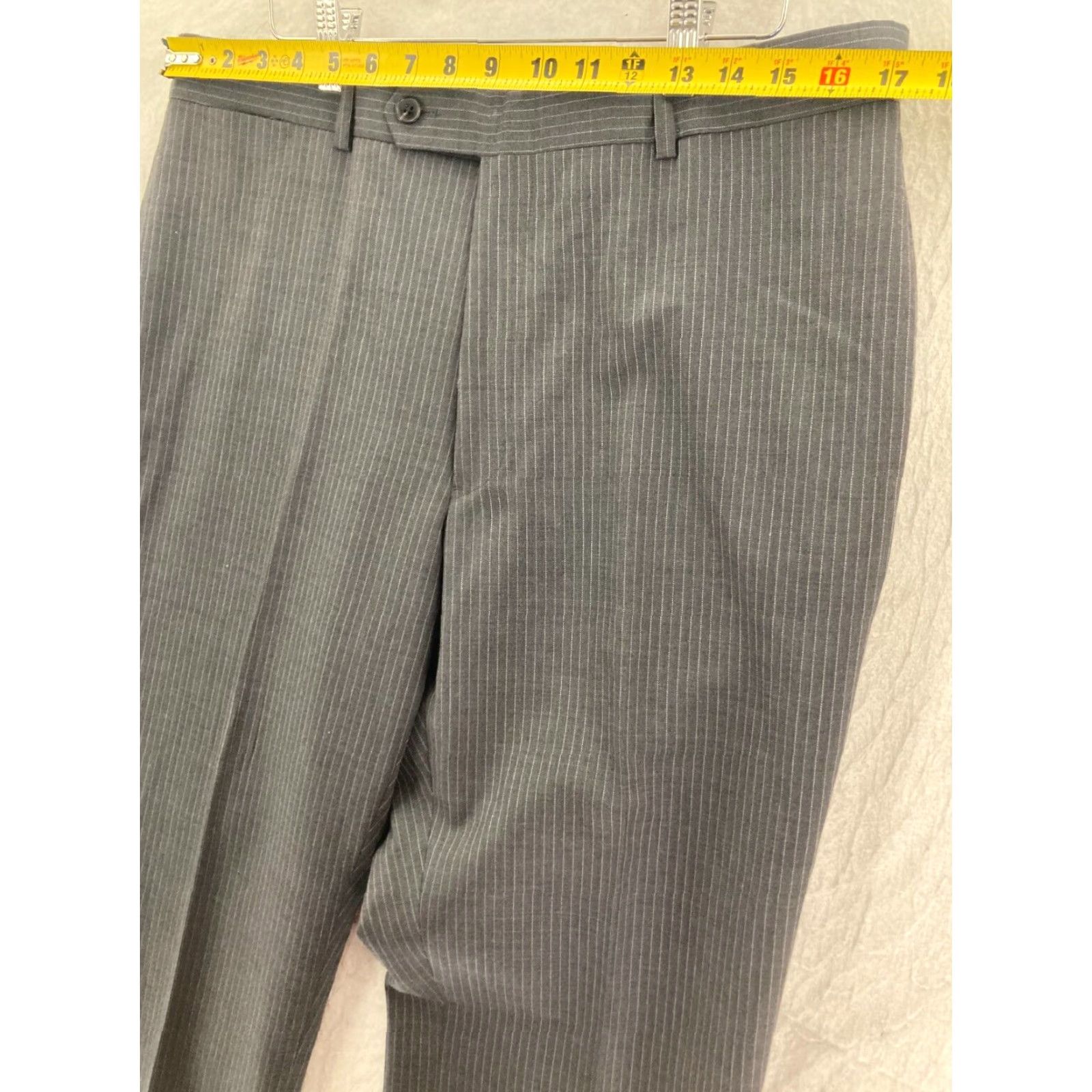 Tommy Hilfiger Tommy Hilfiger Pants Mens 36 Wool Dress Pants Slacks Classic Straight 100% Wool Blue Adult Regular Size 36 Mens Size US 36 / EU 52 - 2 Thumbnail