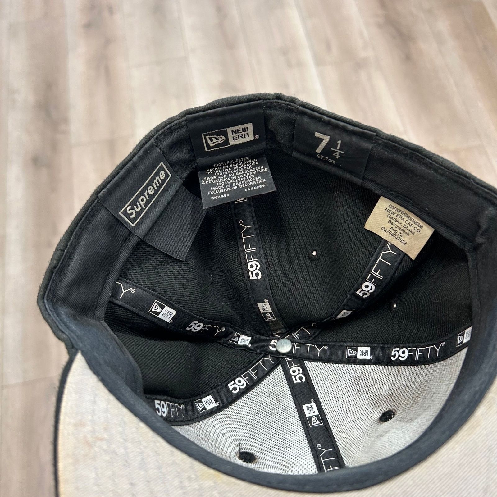 Supreme FW22 Supreme S Logo New Era 'Black' Fitted Hat Cap 7 1/4 Size ONE SIZE - 6 Thumbnail