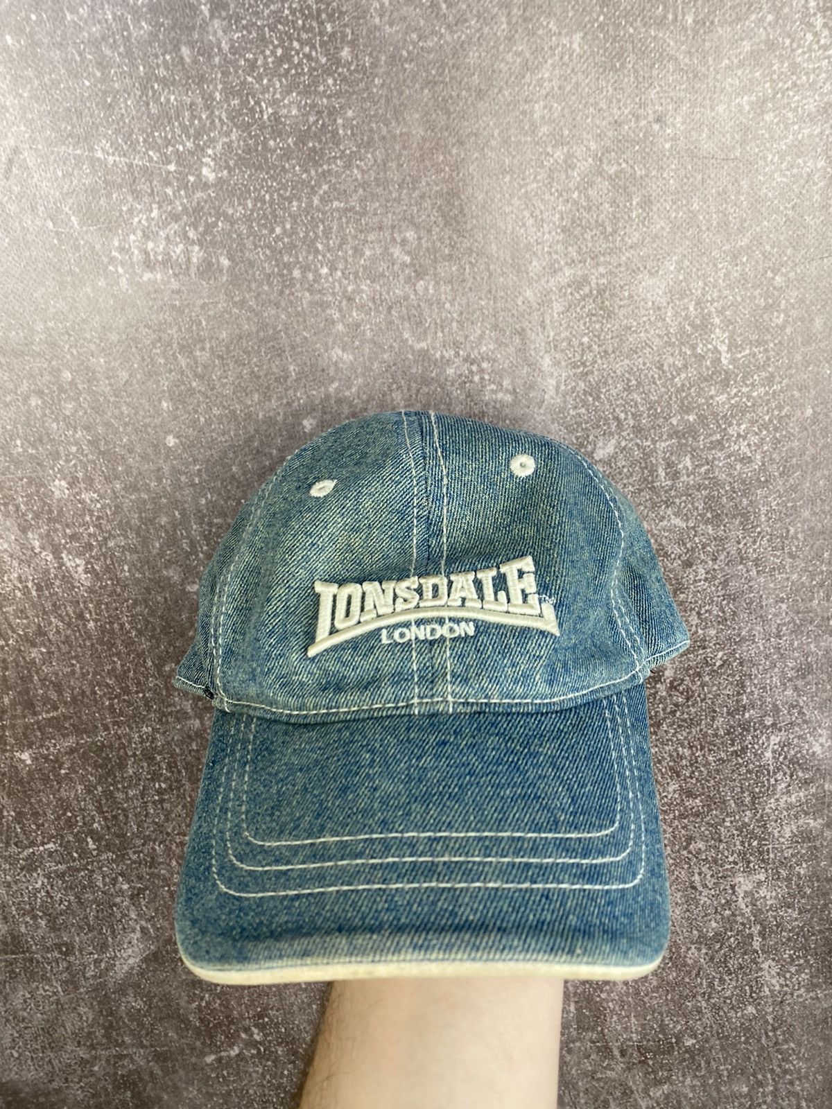 Lonsdale × Vintage Vintage Lonsdale London 90s Embroidered Logo Beige Cap Hat Size ONE SIZE - 2 Thumbnail