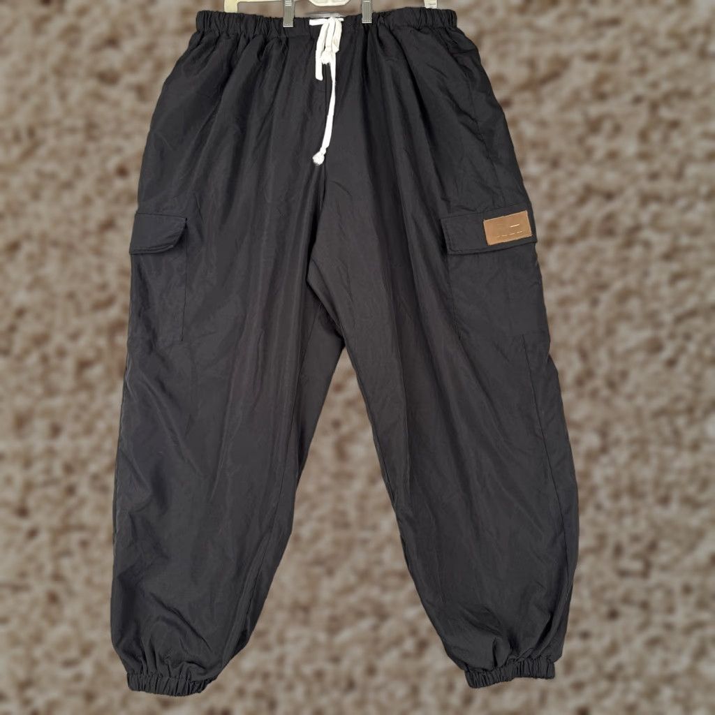 Shein SHEIN Curve Pants Womens 2XL Black Sherpa Lined Cargo Joggers Cuffed WARM Snow Size 40" / US 18 - 1 Thumbnail