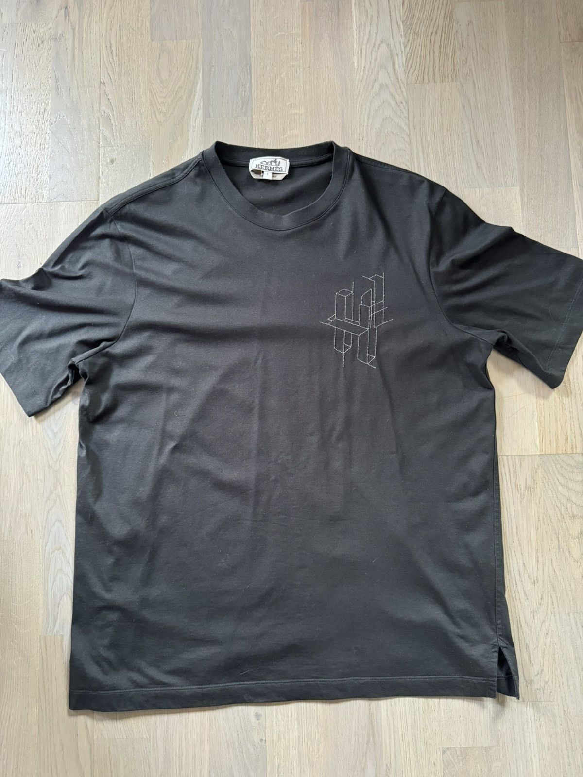 Hermes HERMES tshirt STUDY PHOTOS FOR REAL TAPE MEASUREMENTS & FIT Size US S / EU 44-46 / 1 - 4 Thumbnail
