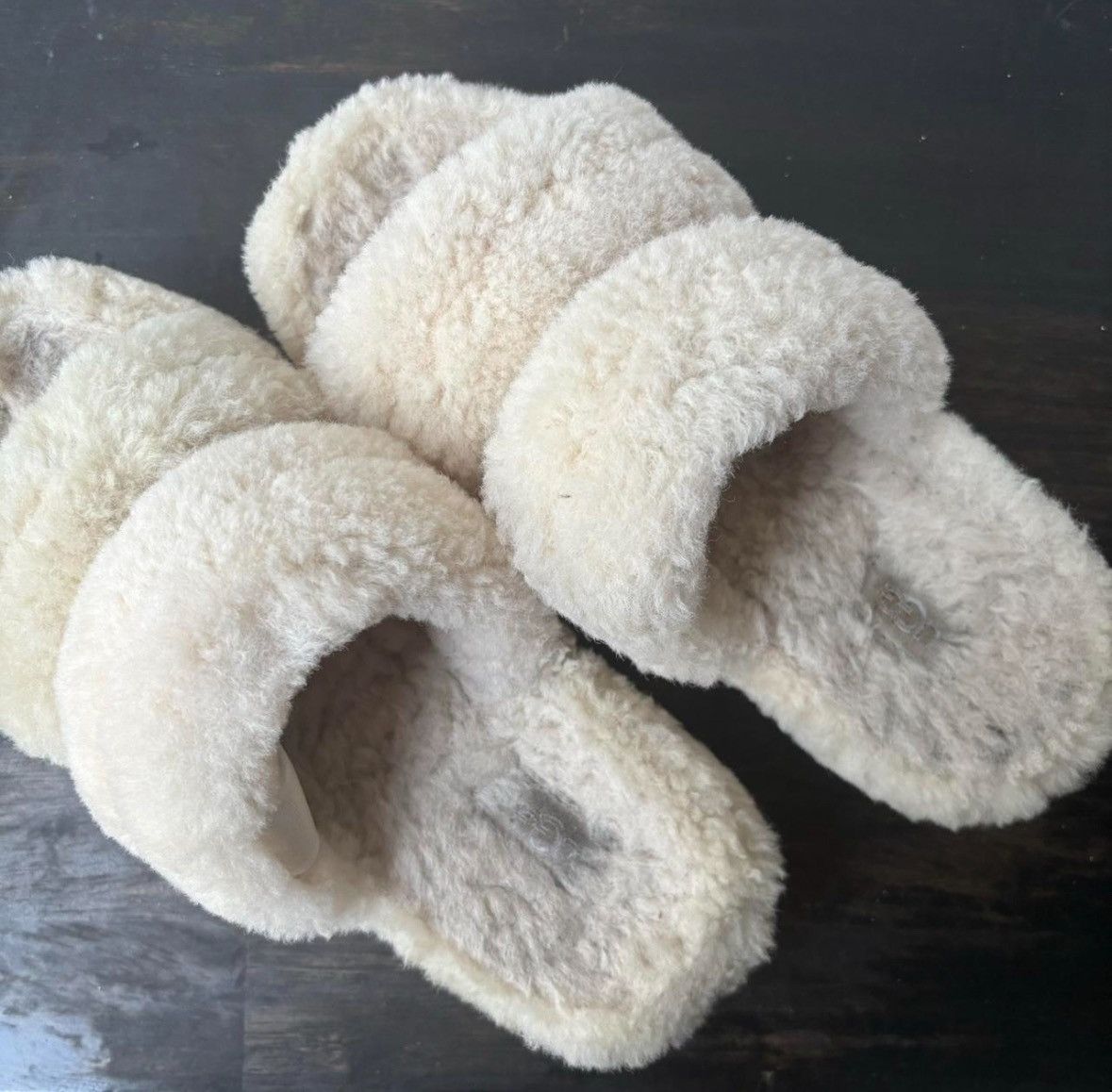 Ugg DEADSTOCK UGG OH FLUFFITA PLATFORM WOMEN’S SLIDES Size US 6 / IT 36 - 3 Thumbnail