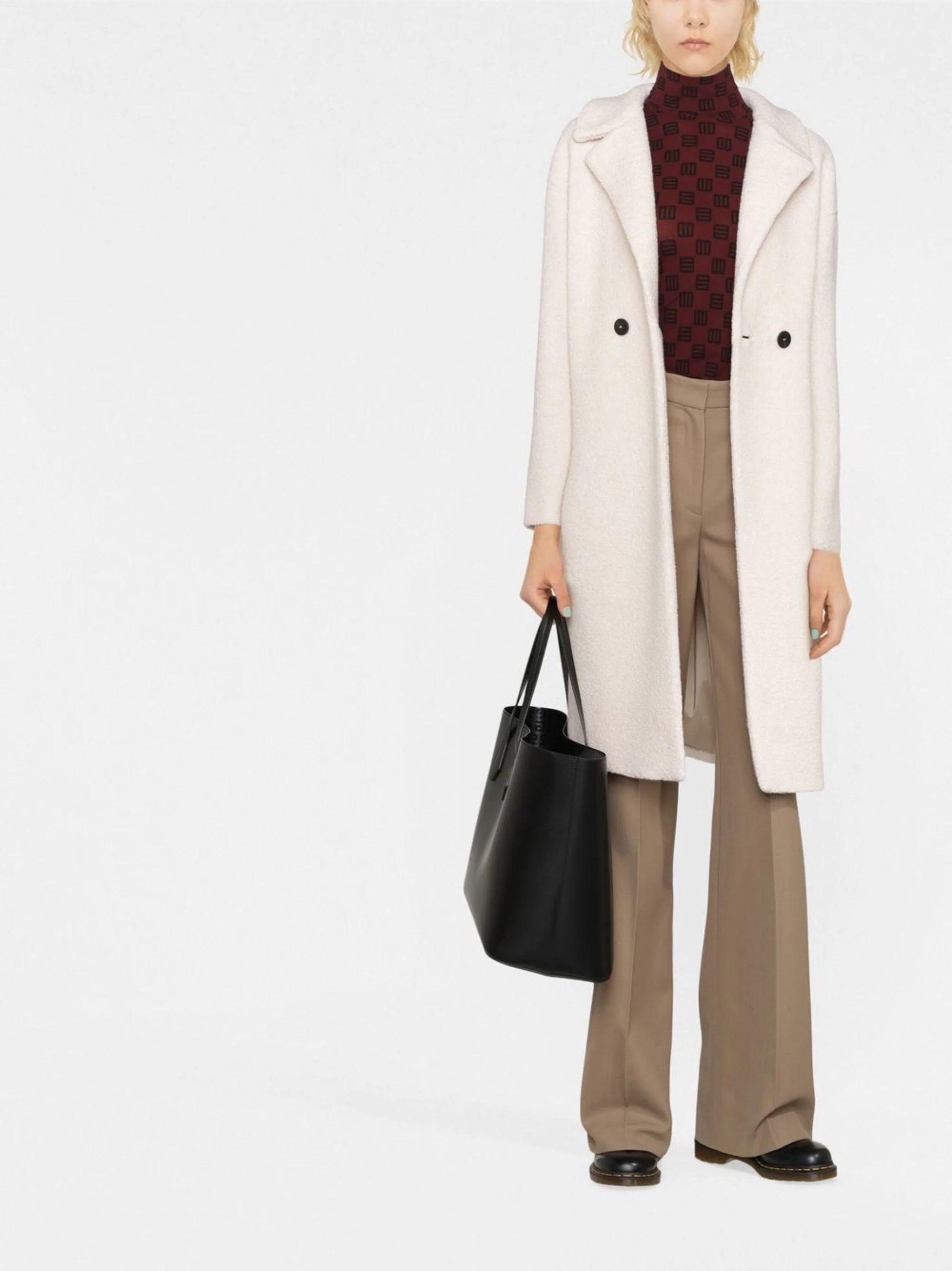 Harris Wharf London o1s22i1n1024 Double-Breasted Wool Boucle Coat in Ecru Size S / US 4 / IT 40 - 1 Thumbnail