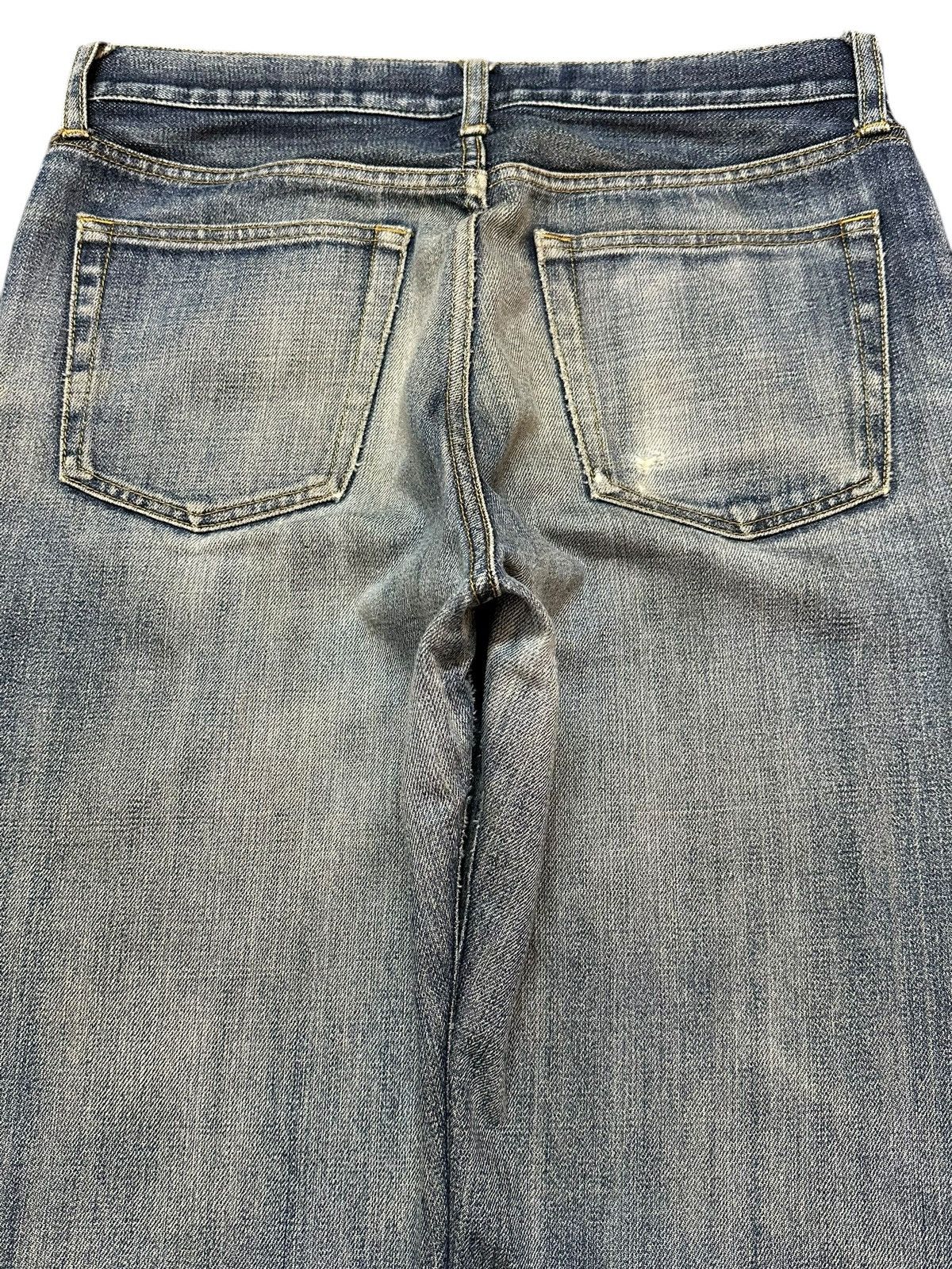 Uniqlo Vintage Japanese Uniqlo Blue Faded Wash Distress Style Jeans Size US 30 / EU 46 - 5 Thumbnail