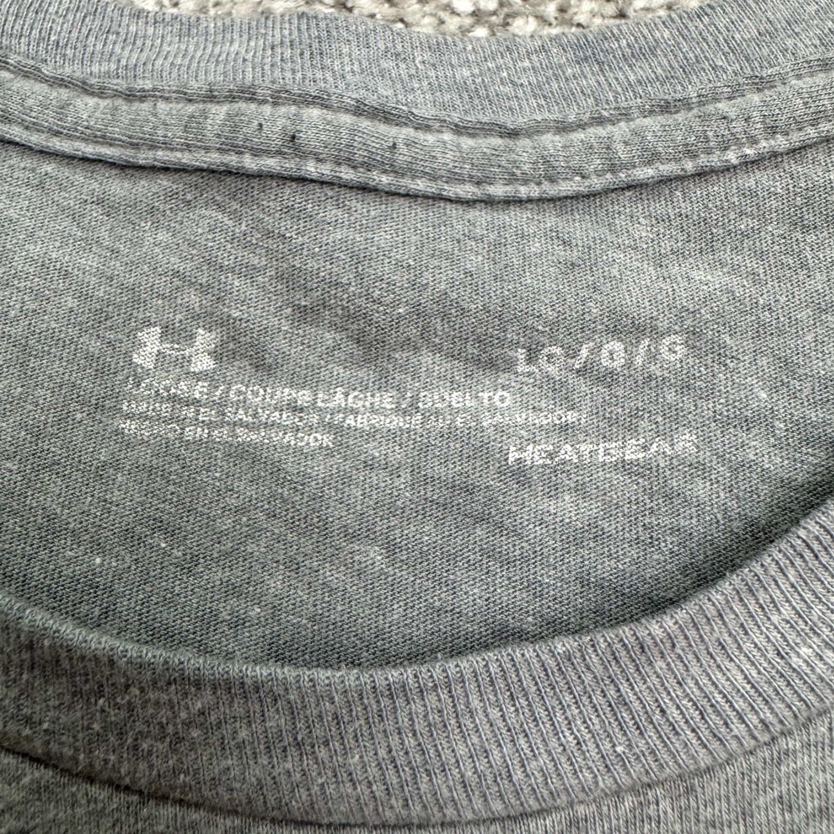 Under Armour Under Armour HeatGear T-Shirt Mens Large Gray USA Tee Size US L / EU 52-54 / 3 - 7 Thumbnail