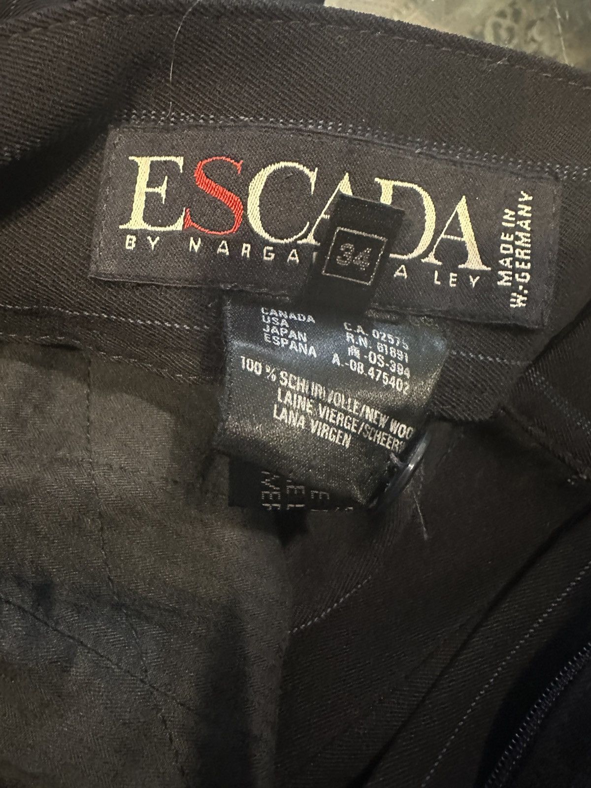 Escada Sport Vintage Escada pantsuit black with blue pinstripes Size XXS / US 00 / IT 34 - 12 Thumbnail