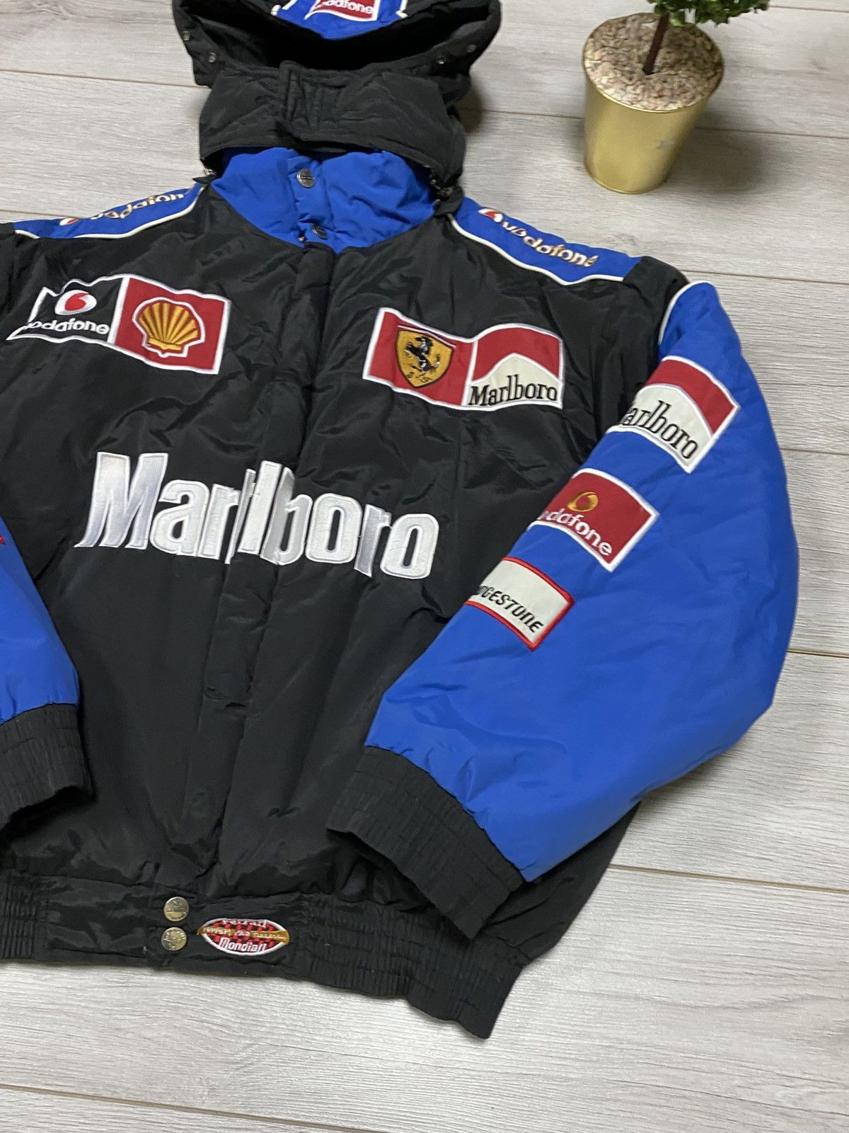 Marlboro Ferrari Marlboro Chase shell Vodafone vintage racing bomber Size US XXL / EU 58 / 5 - 5 Thumbnail