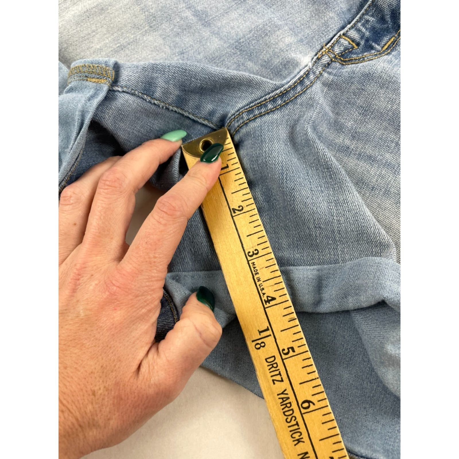 Mossimo Mossimo Women Bermuda Shorts Denim, Size 12, High Rise, Midi, Blue, Casual, Regular Fit, Size 34" / US 12 / IT 48 - 5 Thumbnail