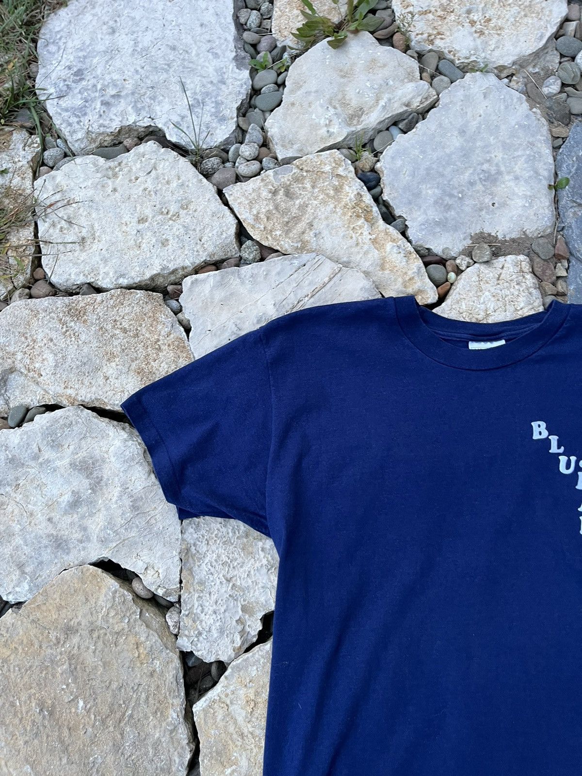 Hanes × Vintage Hanes 90s navy cotton basic tee t-shirt connected blue jeans Size US L / EU 52-54 / 3 - 3 Thumbnail